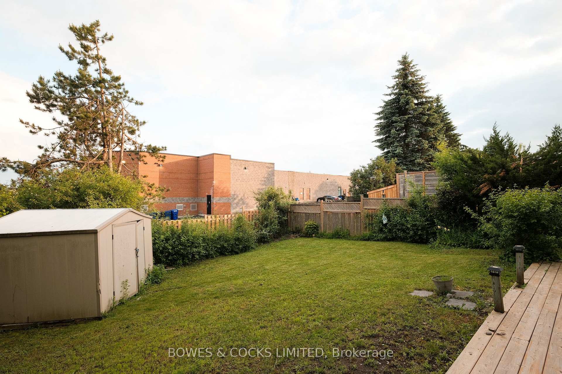 Photo 36 of 1483 Clearview Drive, Peterborough, Monaghan Ward 2 — HOMEH