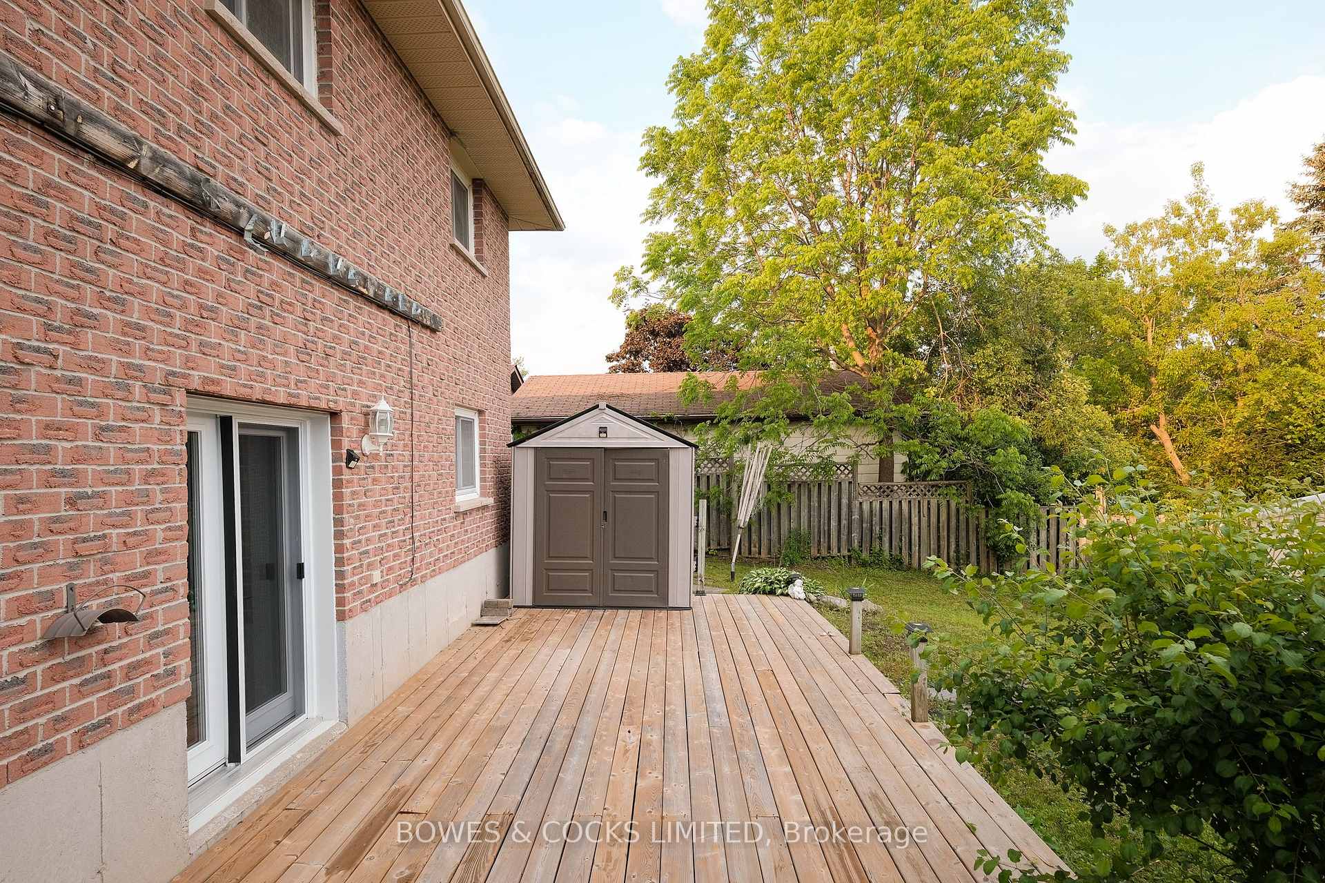 Photo 37 of 1483 Clearview Drive, Peterborough, Monaghan Ward 2 — HOMEH