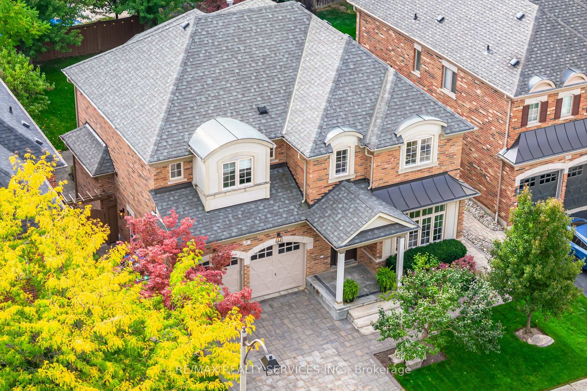 Photo 5 of 17 Edmonton Street, Brampton, Bram West — HOMEH