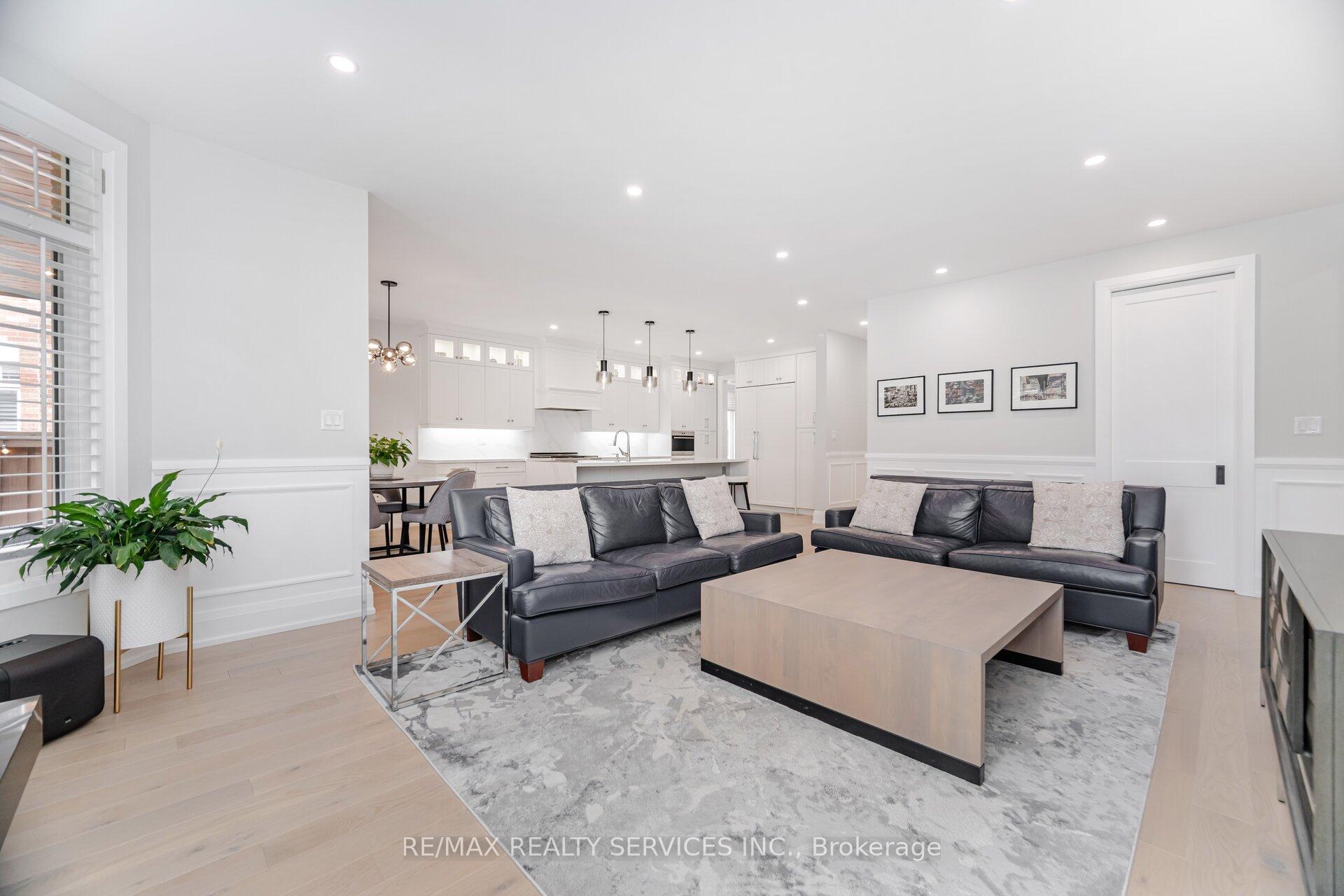 Photo 20 of 17 Edmonton Street, Brampton, Bram West — HOMEH