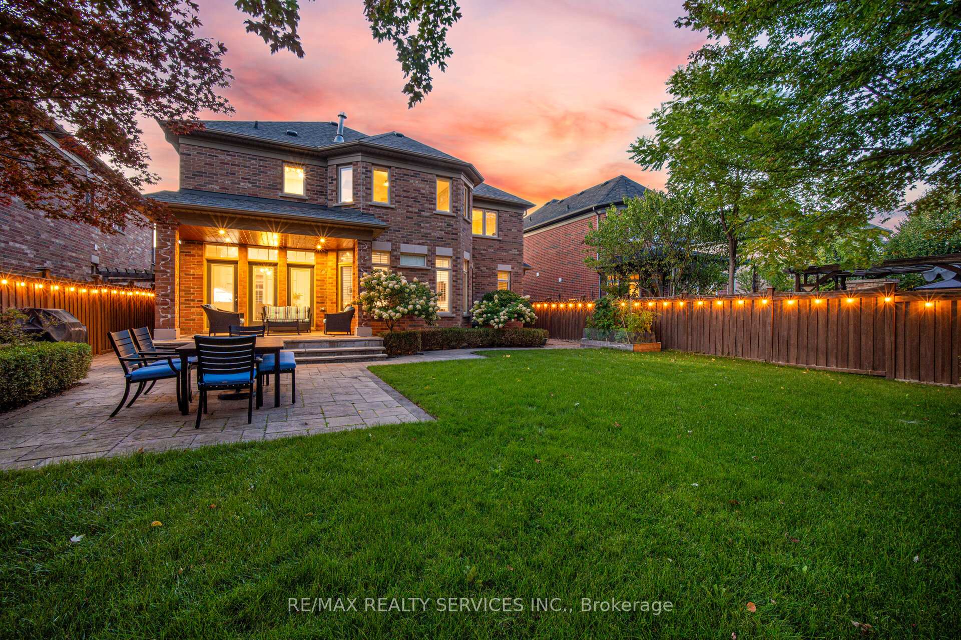 Photo 47 of 17 Edmonton Street, Brampton, Bram West — HOMEH