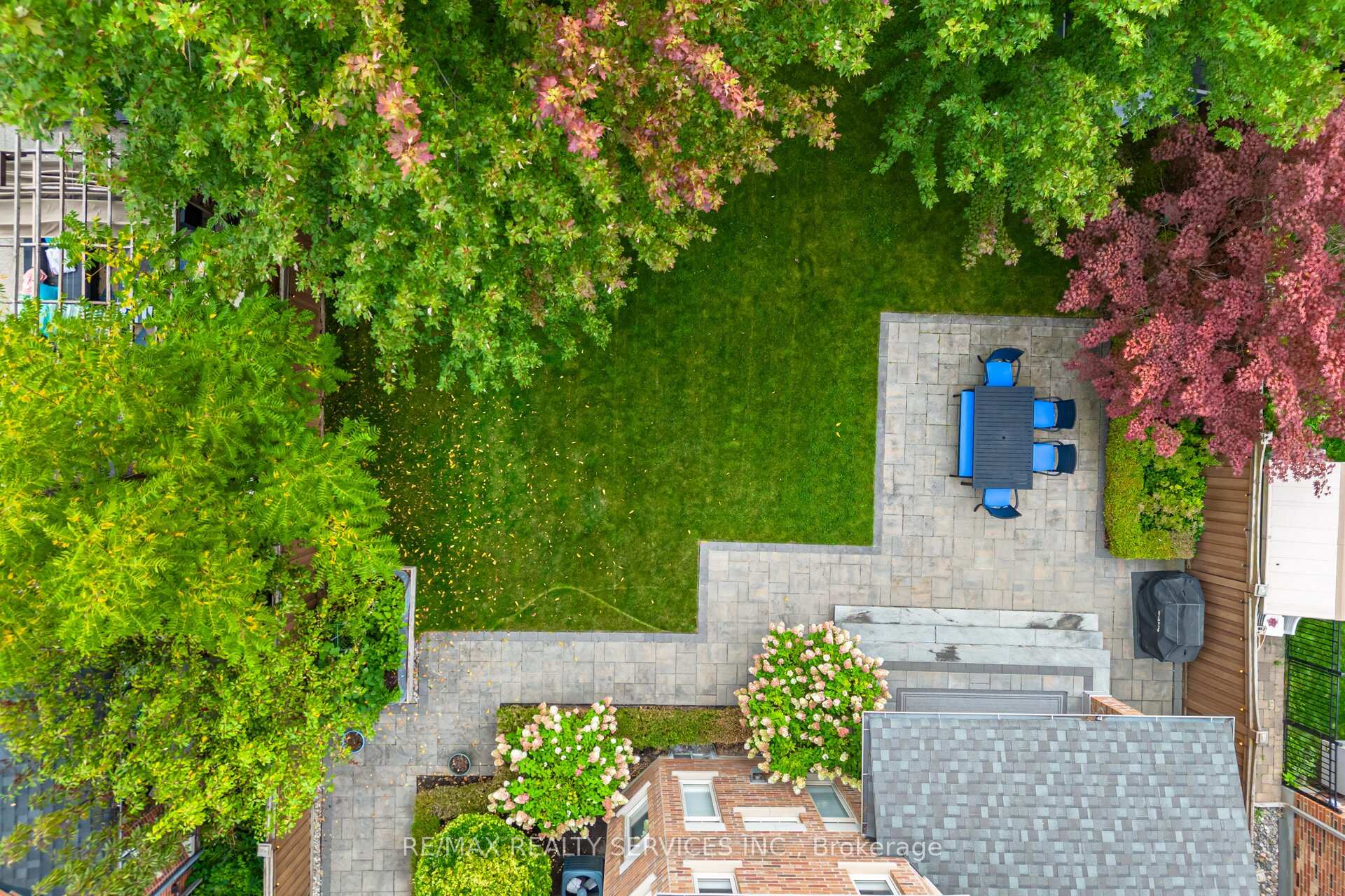 Photo 45 of 17 Edmonton Street, Brampton, Bram West — HOMEH
