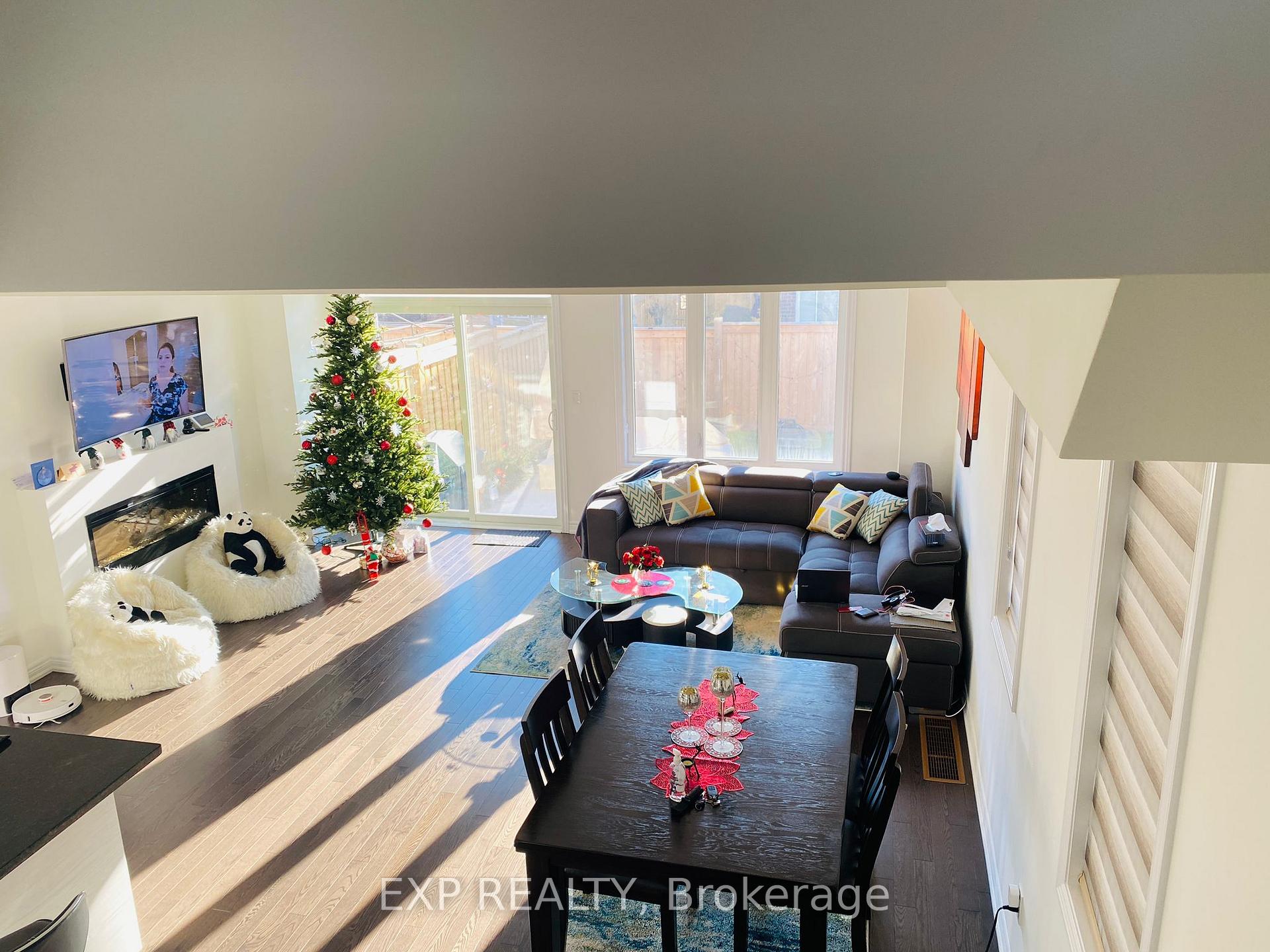 Photo 15 of 1394 Farmstead Drive, Milton, Ford — HOMEH
