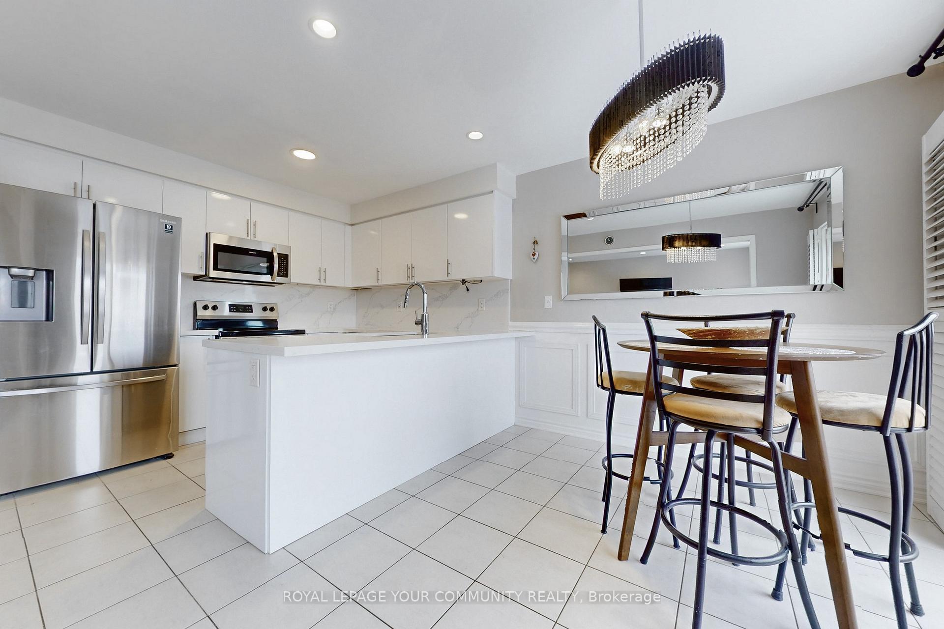 Photo 12 of 1140 Duignan Crescent, Milton, Ford — HOMEH