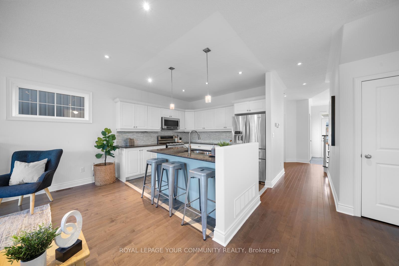 Photo 6 of 124 Bowen Drive, Peterborough, Northcrest Ward 5 — HOMEH