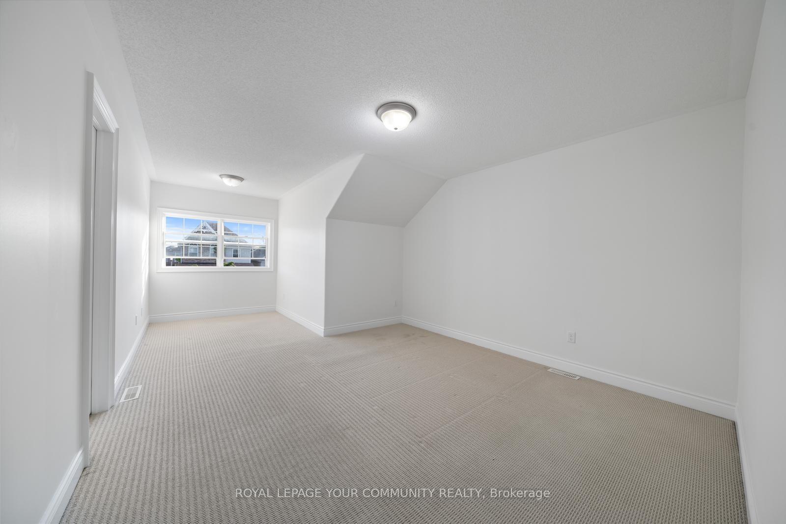 Photo 24 of 124 Bowen Drive, Peterborough, Northcrest Ward 5 — HOMEH
