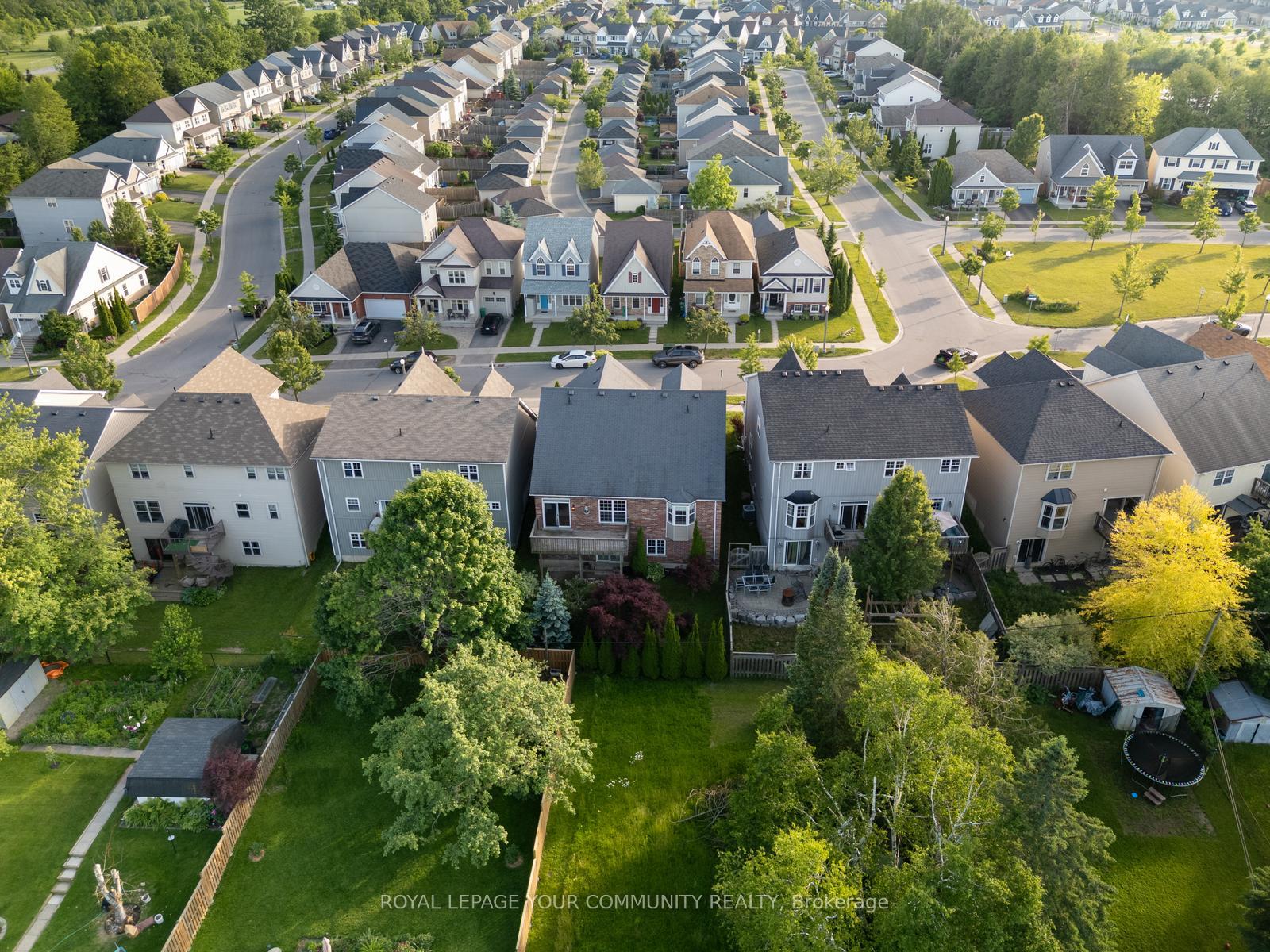 Photo 29 of 124 Bowen Drive, Peterborough, Northcrest Ward 5 — HOMEH