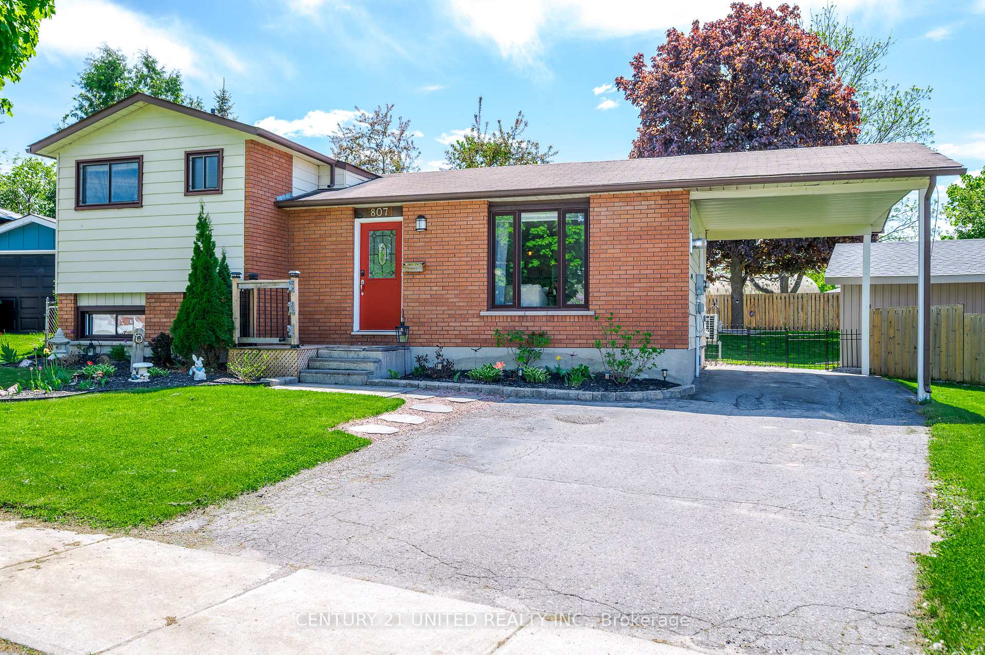 Photo 1 of 807 Terrace Road, Peterborough, Ashburnham Ward 4 — HOMEH