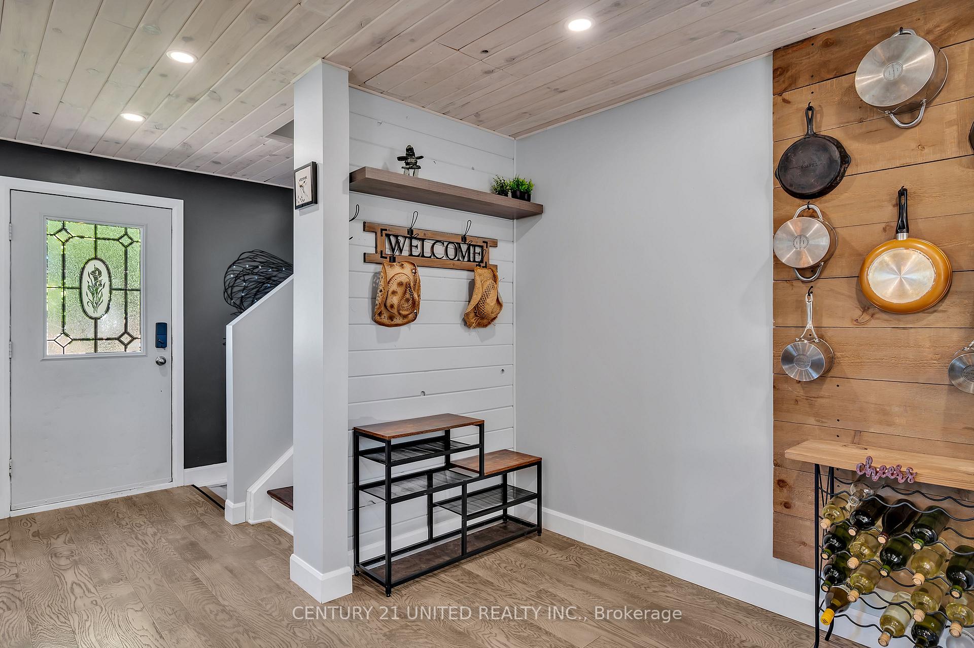 Photo 3 of 807 Terrace Road, Peterborough, Ashburnham Ward 4 — HOMEH