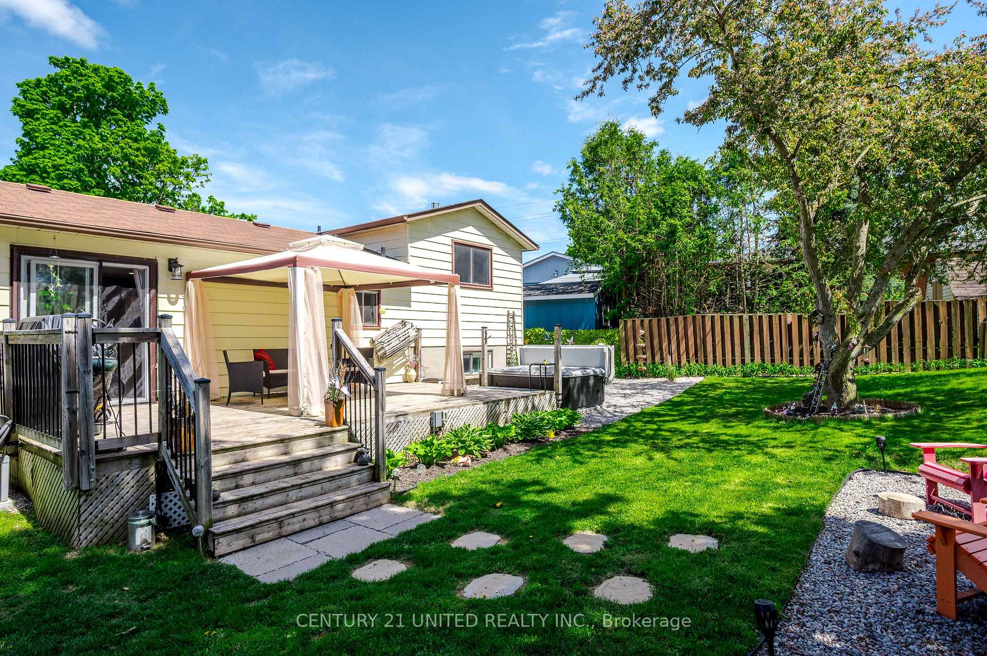 Photo 17 of 807 Terrace Road, Peterborough, Ashburnham Ward 4 — HOMEH