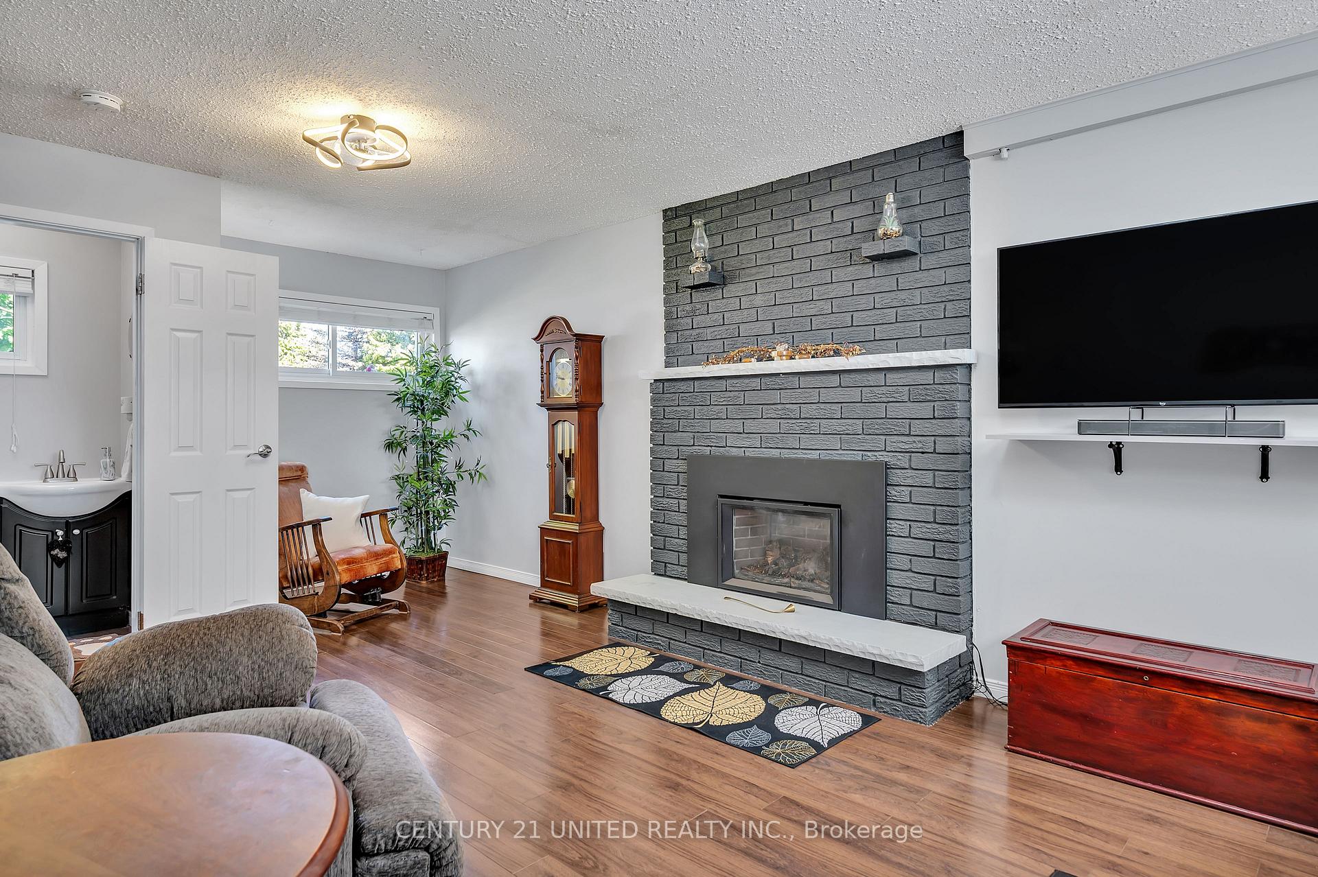 Photo 23 of 807 Terrace Road, Peterborough, Ashburnham Ward 4 — HOMEH
