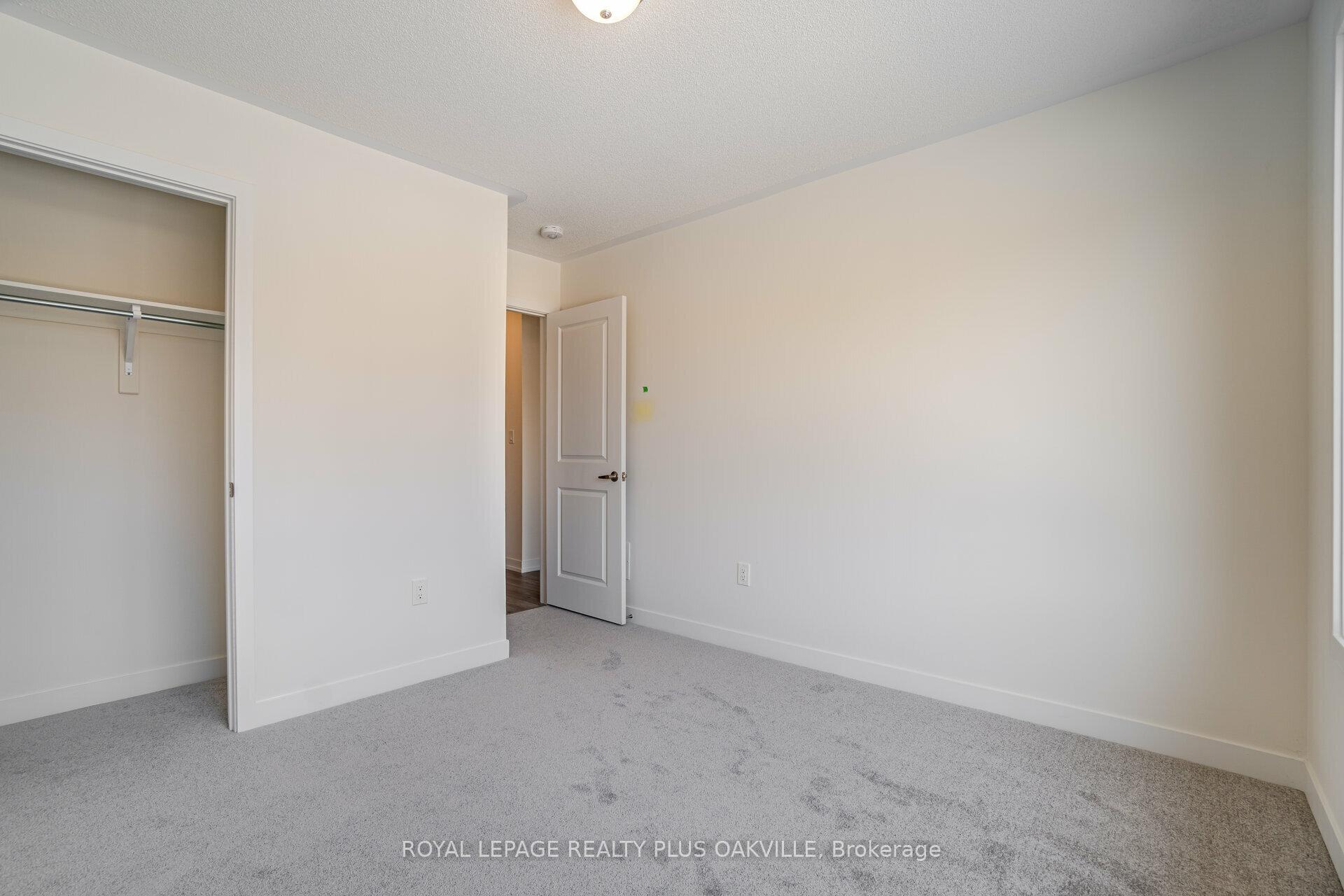 Photo 31 of 1430 Rose Way, Milton, Cobban — HOMEH