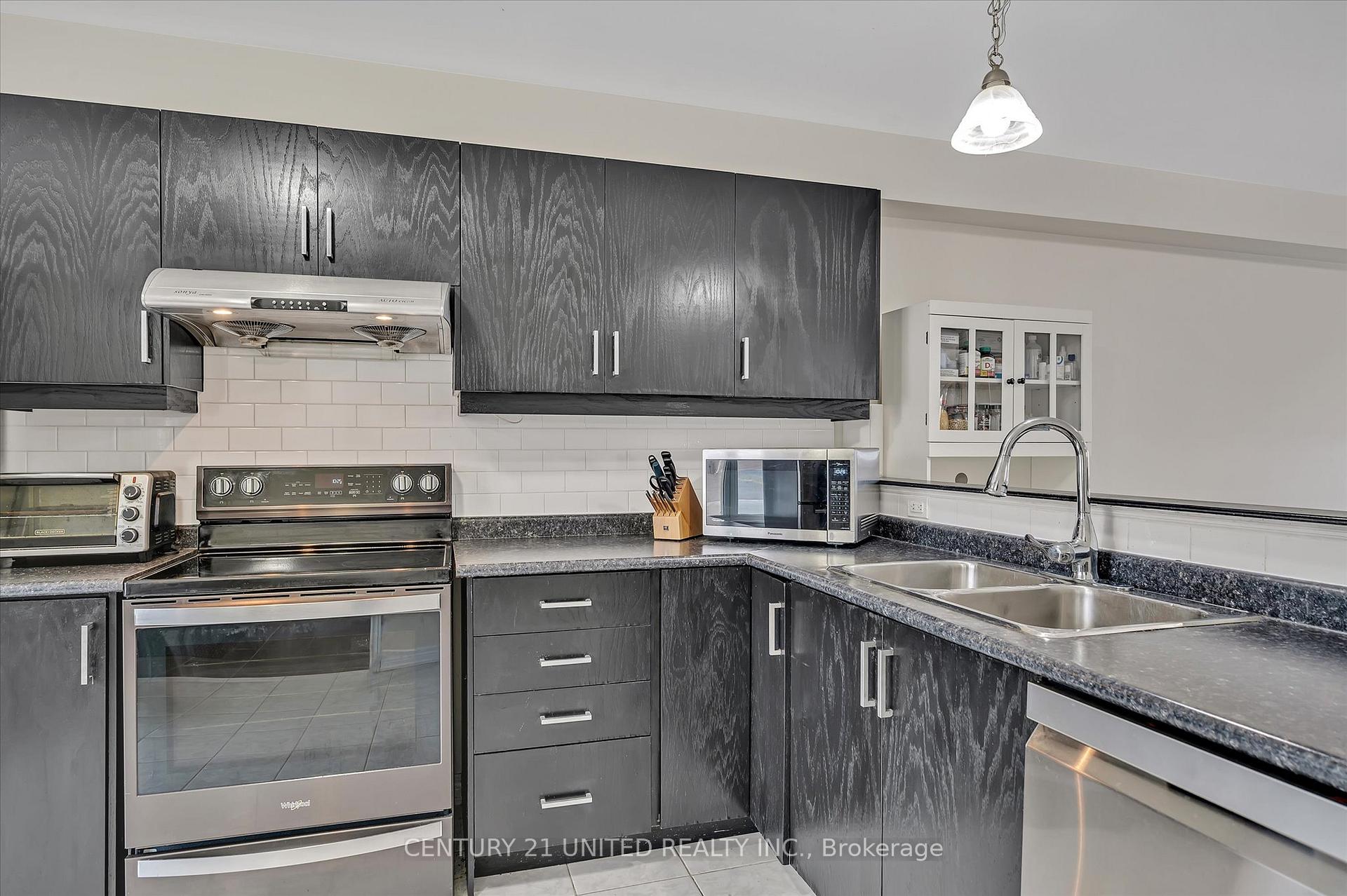 Photo 10 of 561 Grange Way, Peterborough, Northcrest Ward 5 — HOMEH