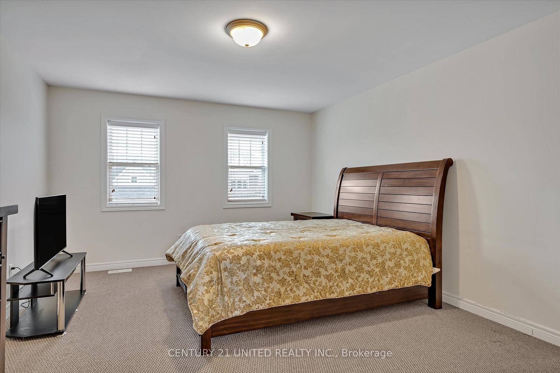 Photo 48 of 561 Grange Way, Peterborough, Northcrest Ward 5 — HOMEH