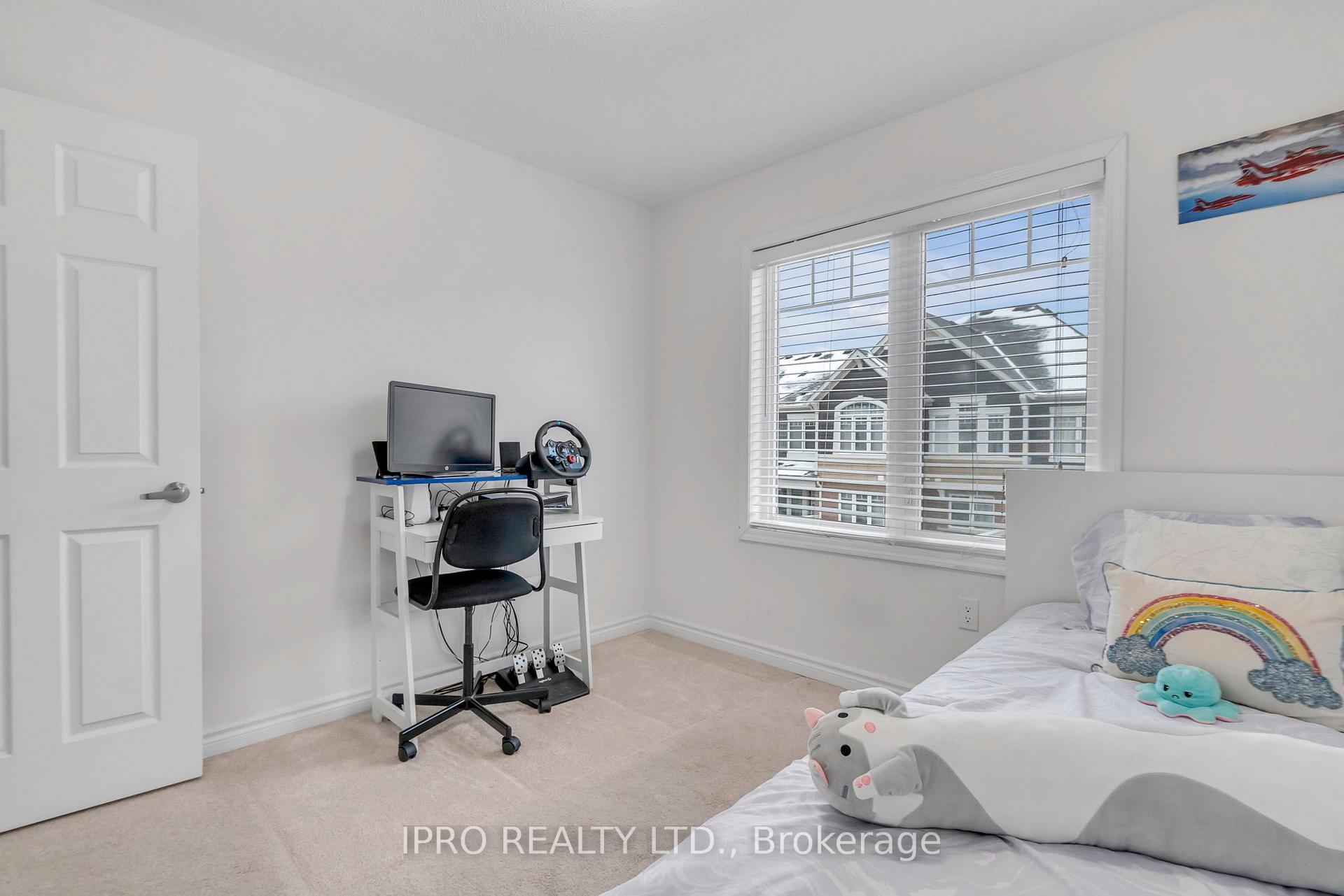 Photo 26 of Unit 106, 1000 Asleton Boulevard, Milton, Willmott — HOMEH