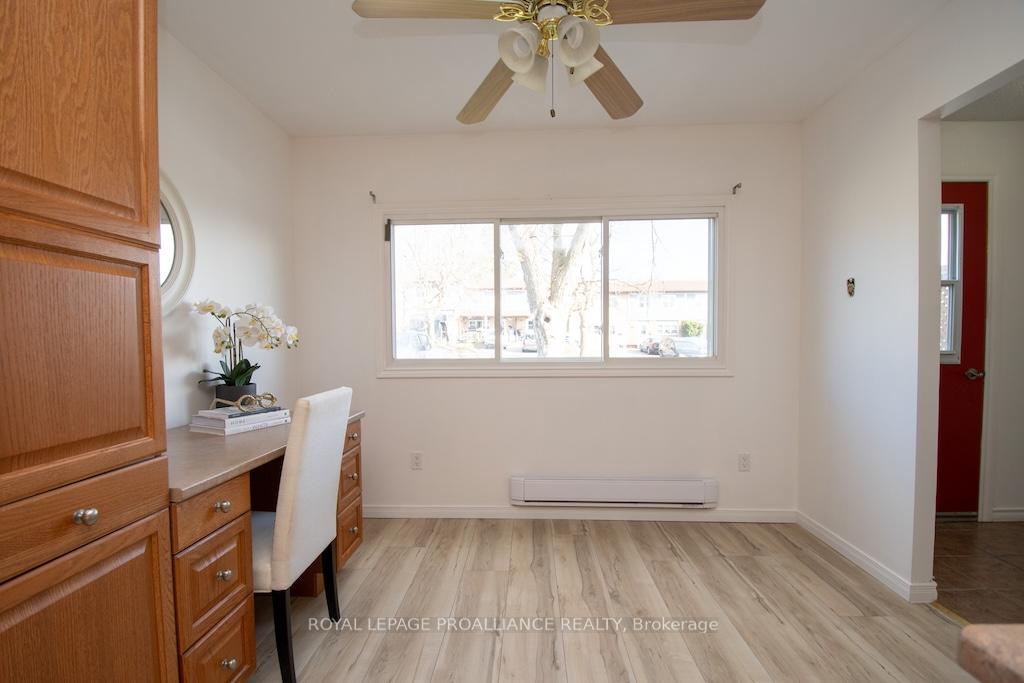 Photo 8 of 1635 Applewood Crescent, Peterborough, Monaghan Ward 2 — HOMEH