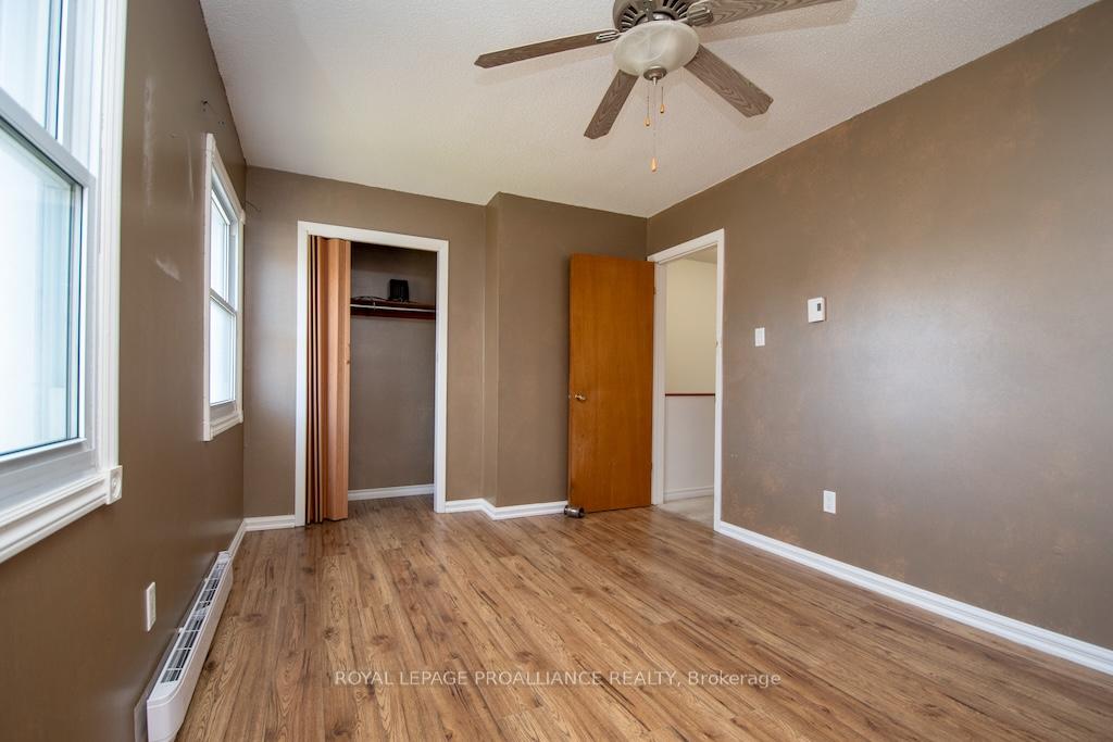 Photo 13 of 1635 Applewood Crescent, Peterborough, Monaghan Ward 2 — HOMEH