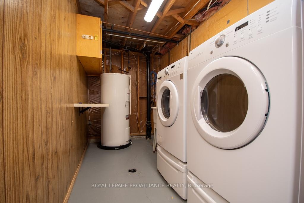 Photo 22 of 1635 Applewood Crescent, Peterborough, Monaghan Ward 2 — HOMEH