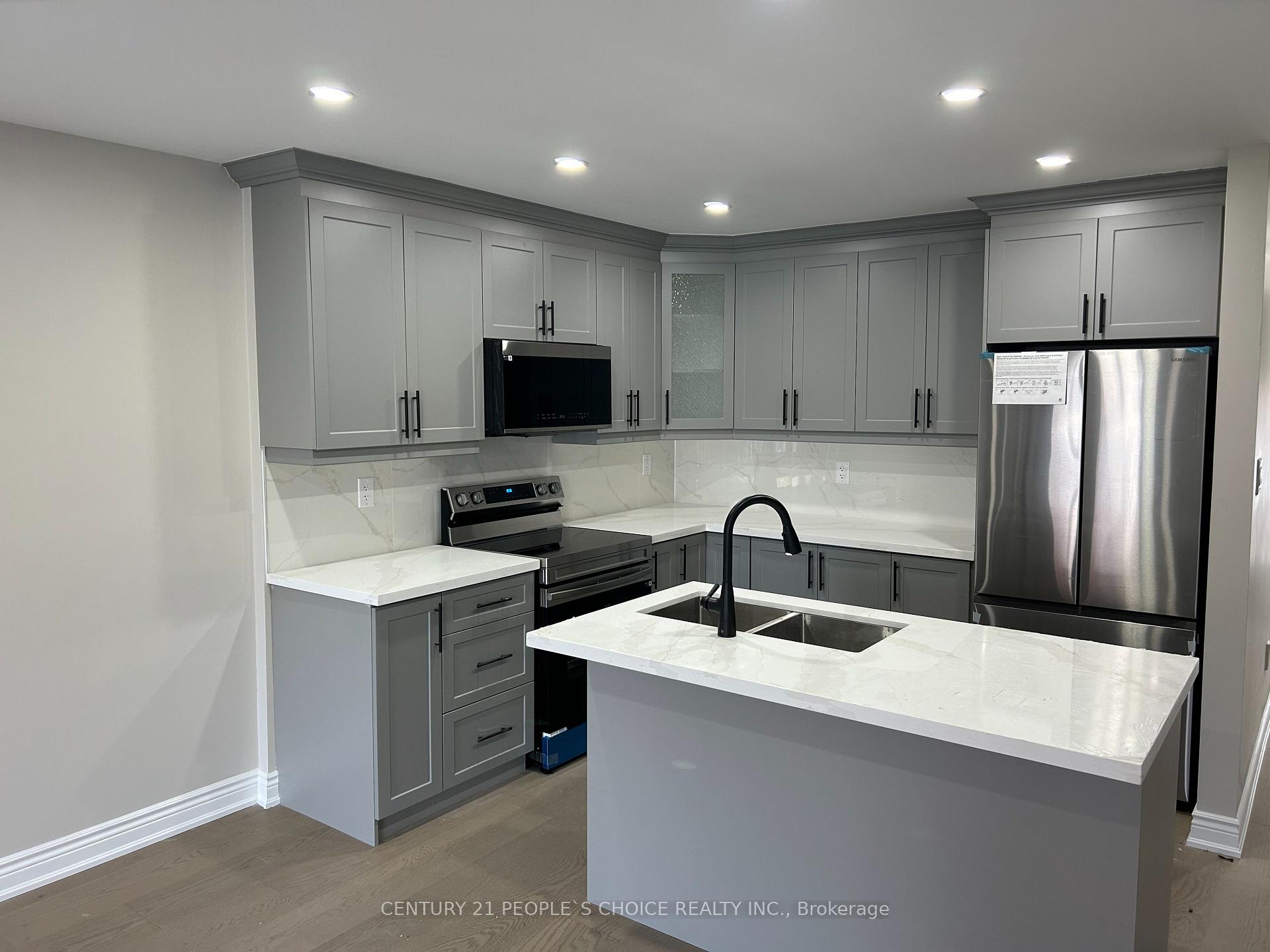 Front of Unit Main, 569 Willmott Crescent