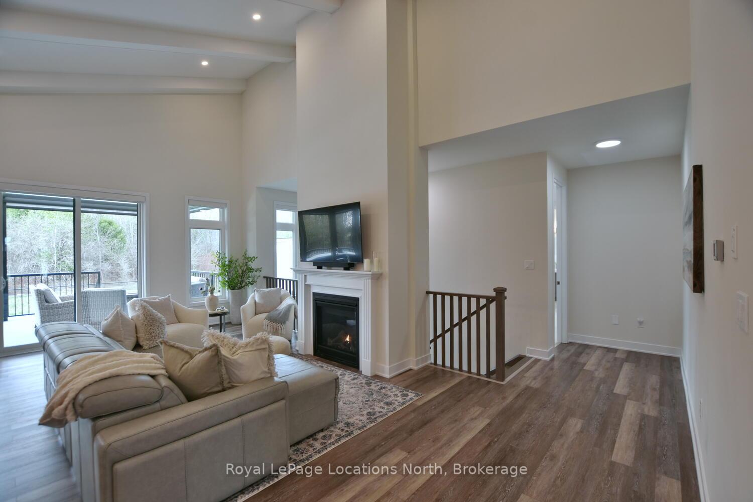 Photo 9 of 123 Stoneleigh Drive, Blue Mountains — HOMEH