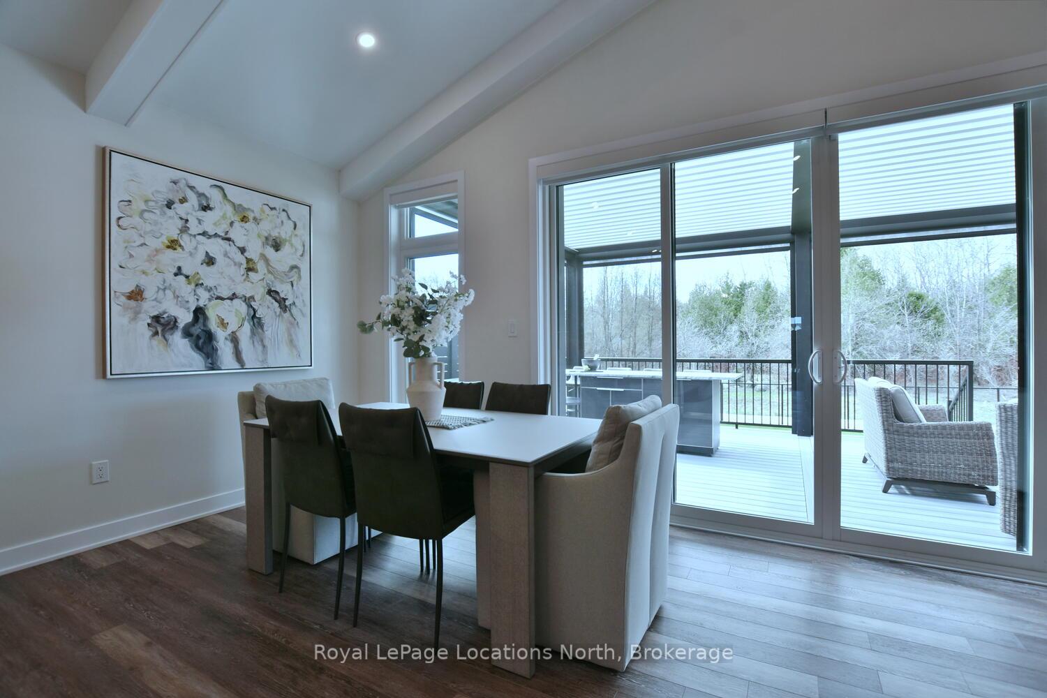 Photo 15 of 123 Stoneleigh Drive, Blue Mountains — HOMEH