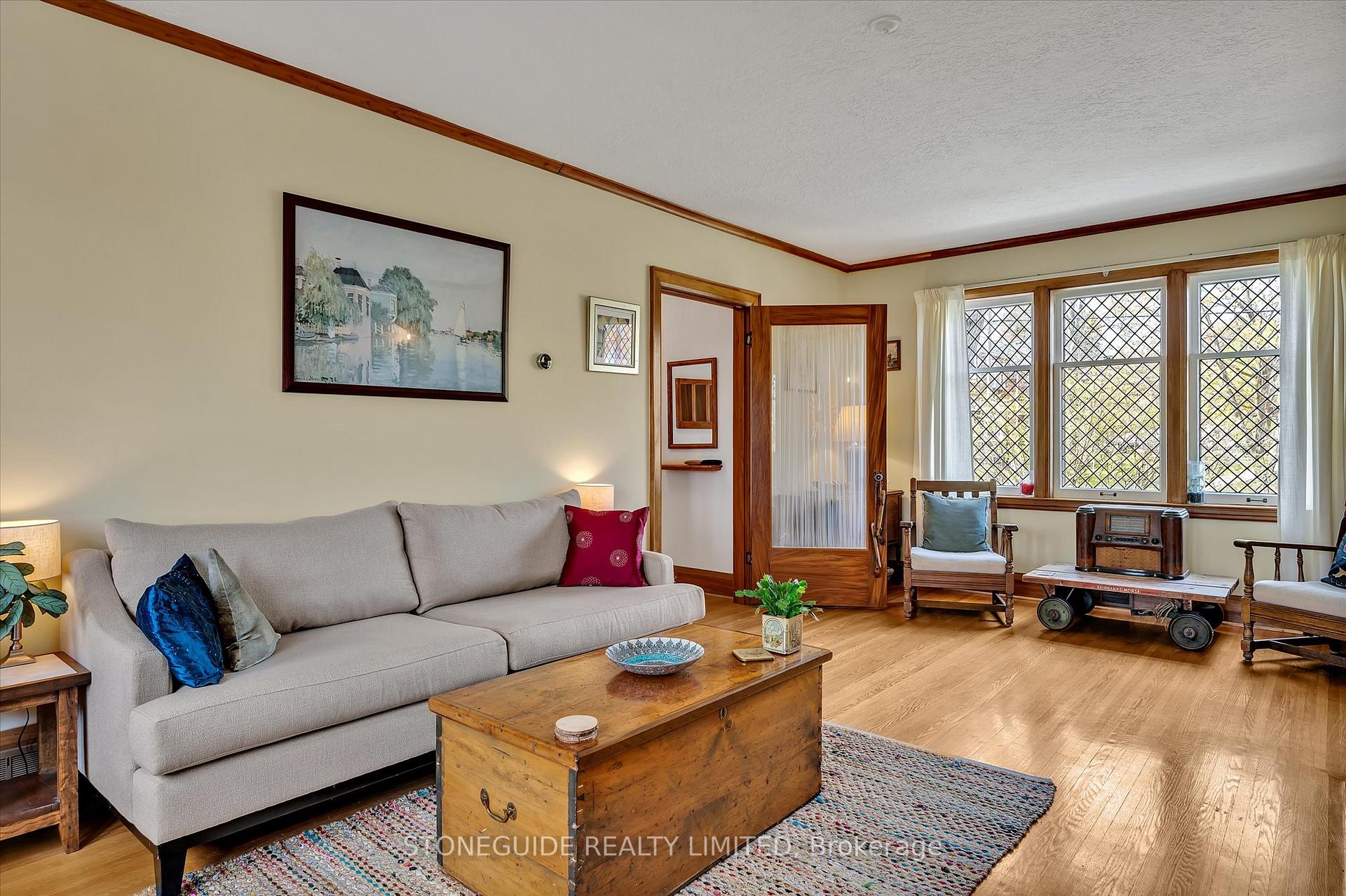 Photo 17 of 661 Weller Street, Peterborough, Town Ward 3 — HOMEH