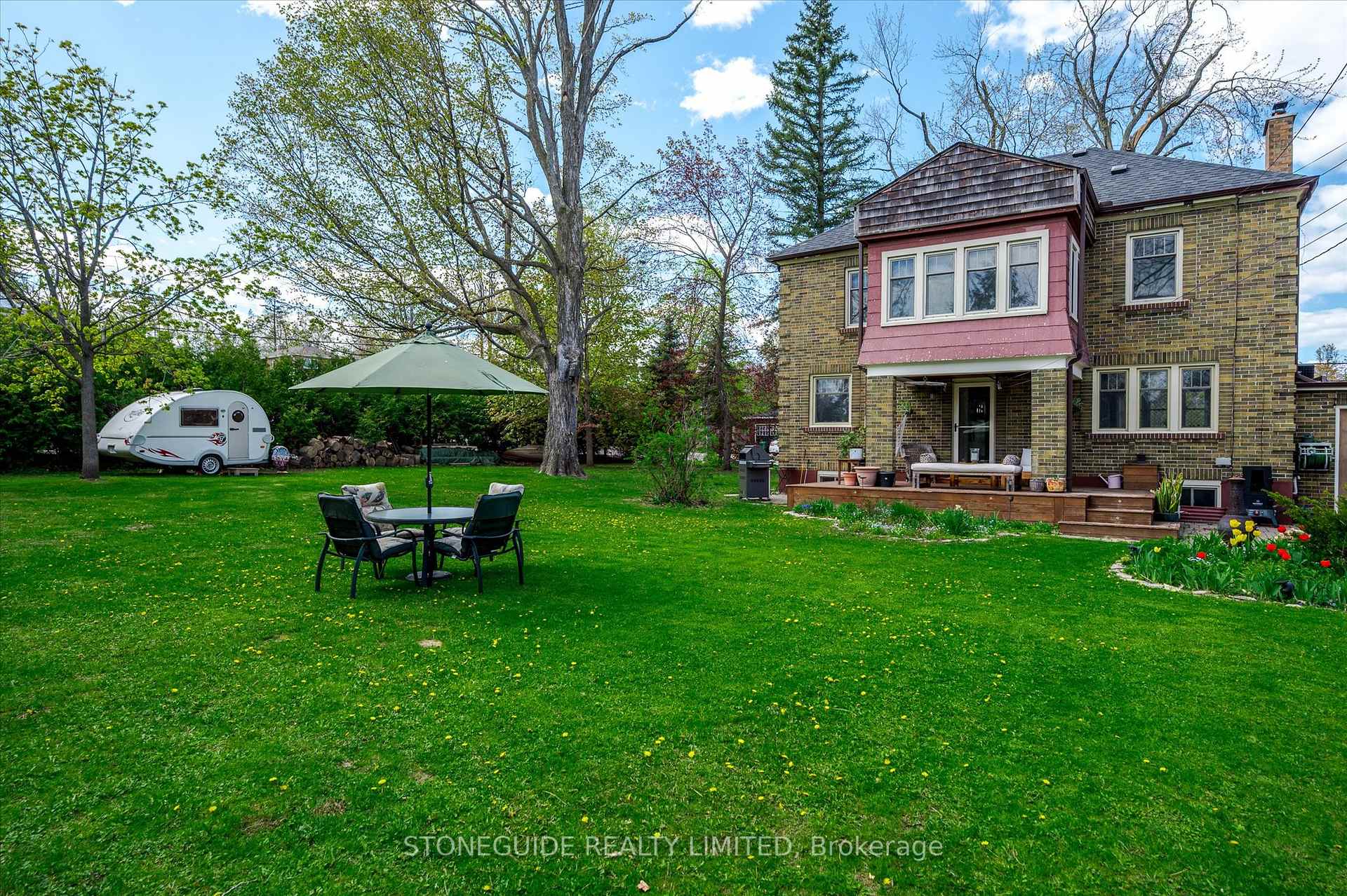 Photo 44 of 661 Weller Street, Peterborough, Town Ward 3 — HOMEH