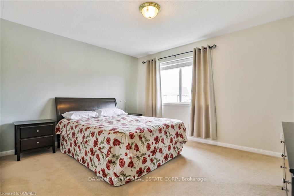 Photo 12 of 1185 Barclay Circle, Milton, Beaty — HOMEH