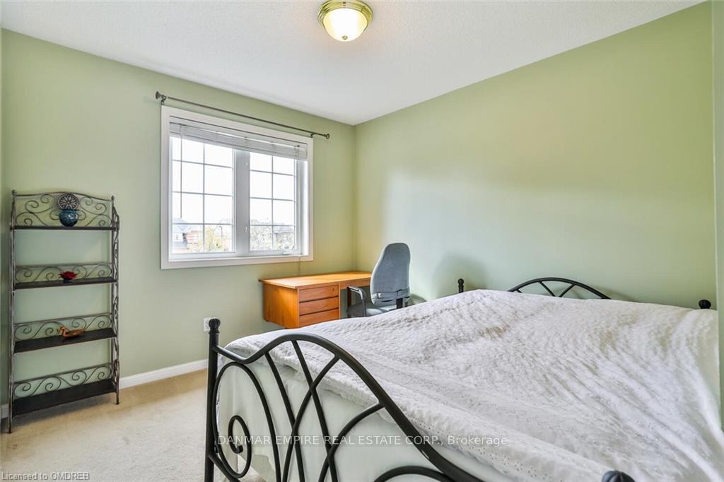 Photo 16 of 1185 Barclay Circle, Milton, Beaty — HOMEH