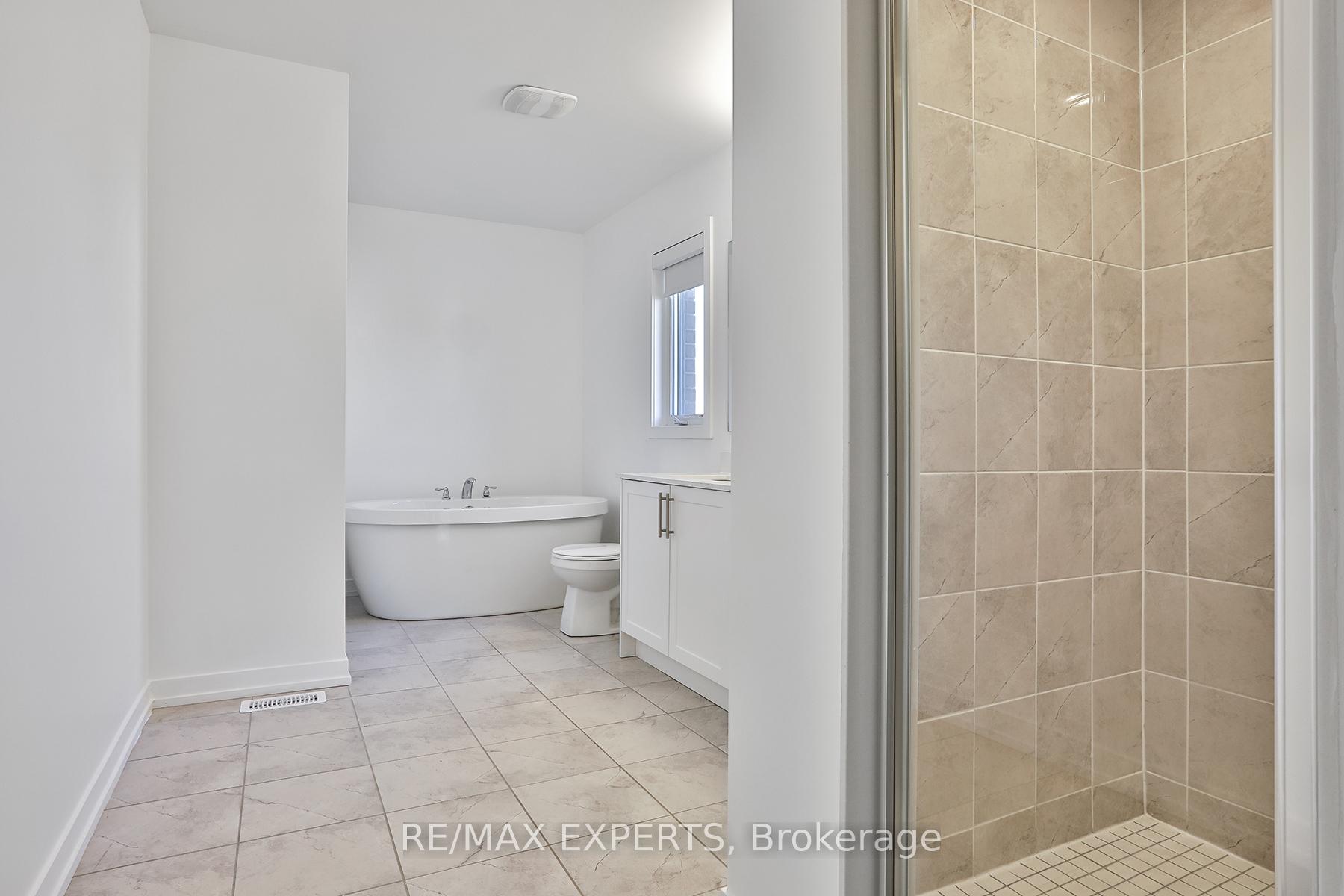 Photo 22 of 1541 Rose Way, Milton, Cobban — HOMEH