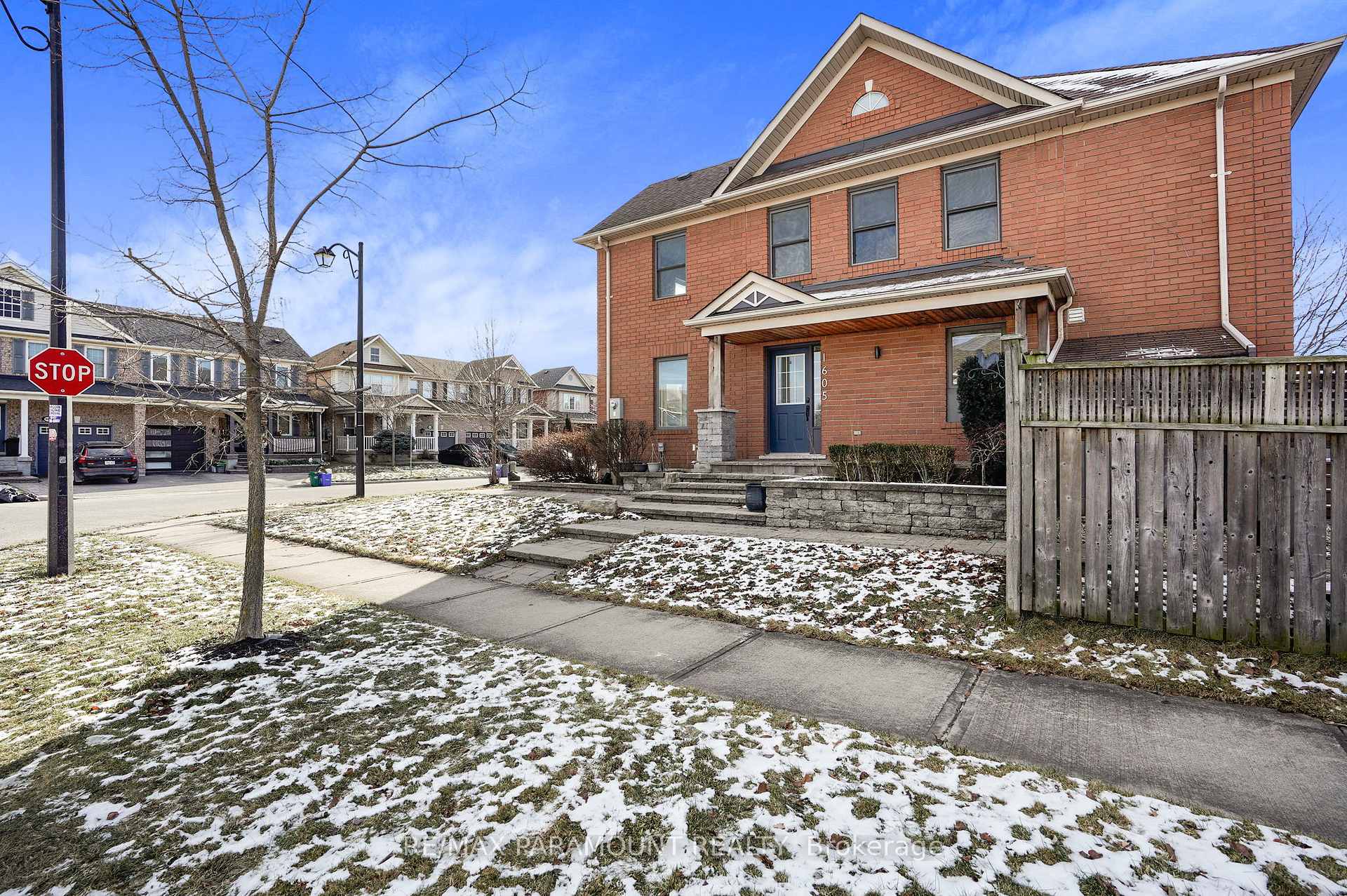 Photo 2 of 1605 Gowling Terrace, Milton, Clarke — HOMEH