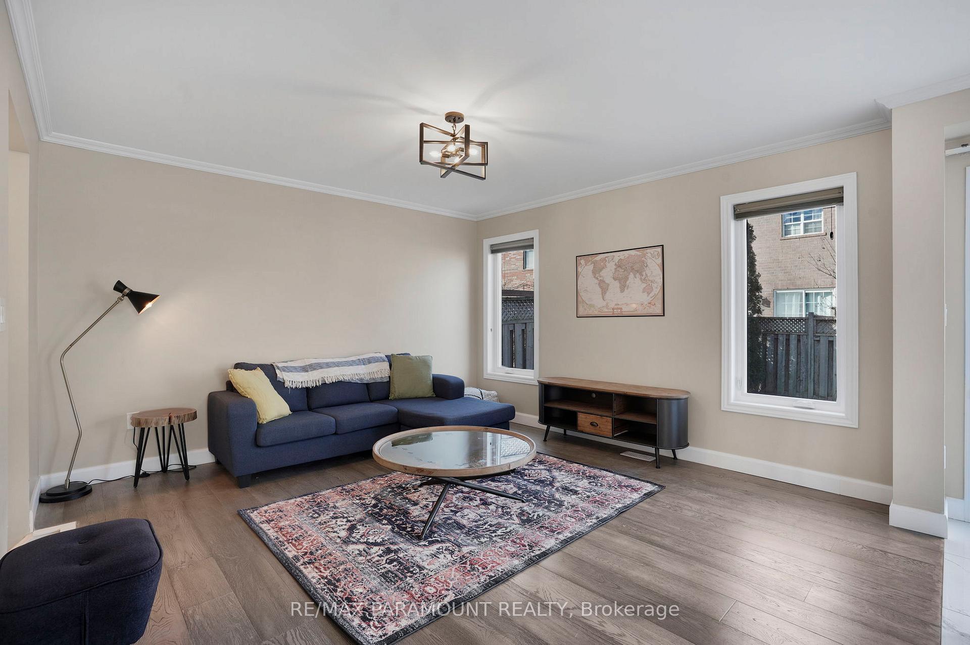 Photo 5 of 1605 Gowling Terrace, Milton, Clarke — HOMEH