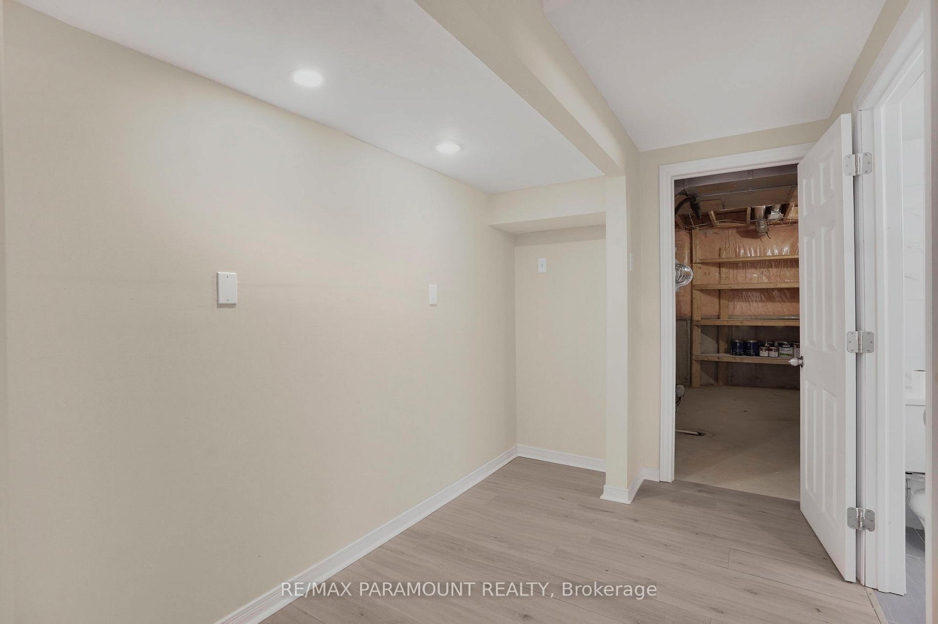 Photo 24 of 1605 Gowling Terrace, Milton, Clarke — HOMEH