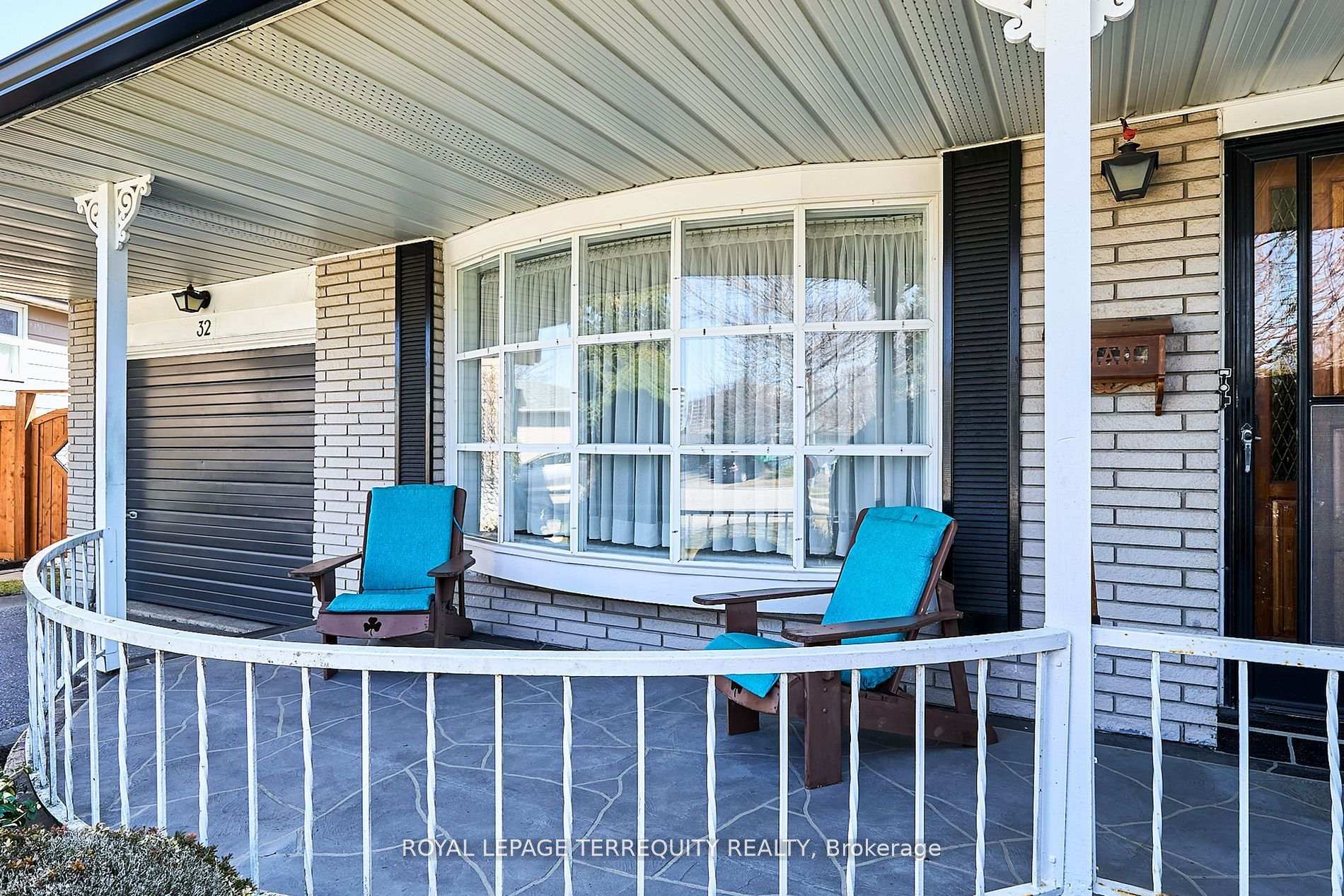 Photo 7 of 32 O'Dell Court, Ajax, South East — HOMEH