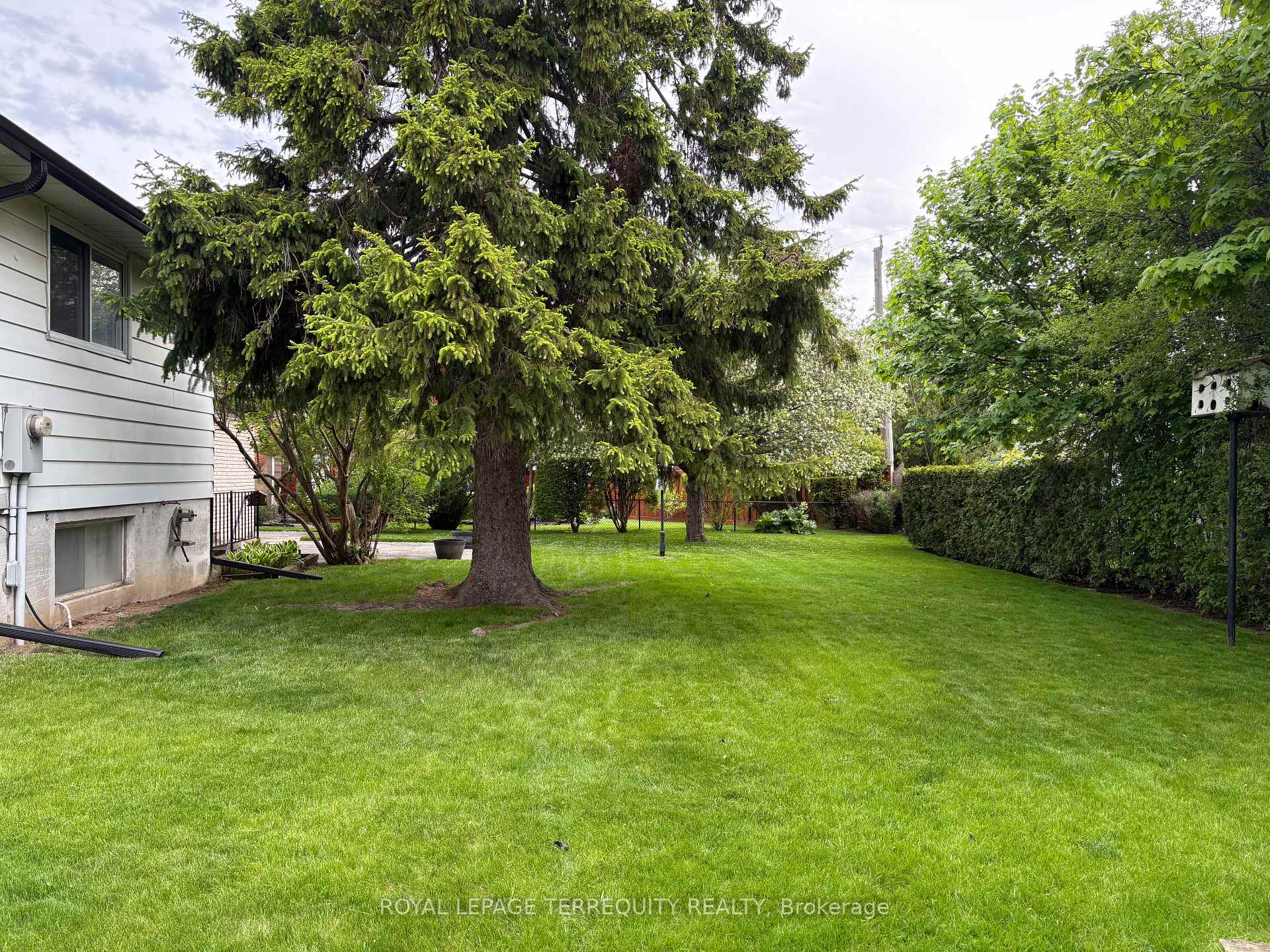 Photo 36 of 32 O'Dell Court, Ajax, South East — HOMEH