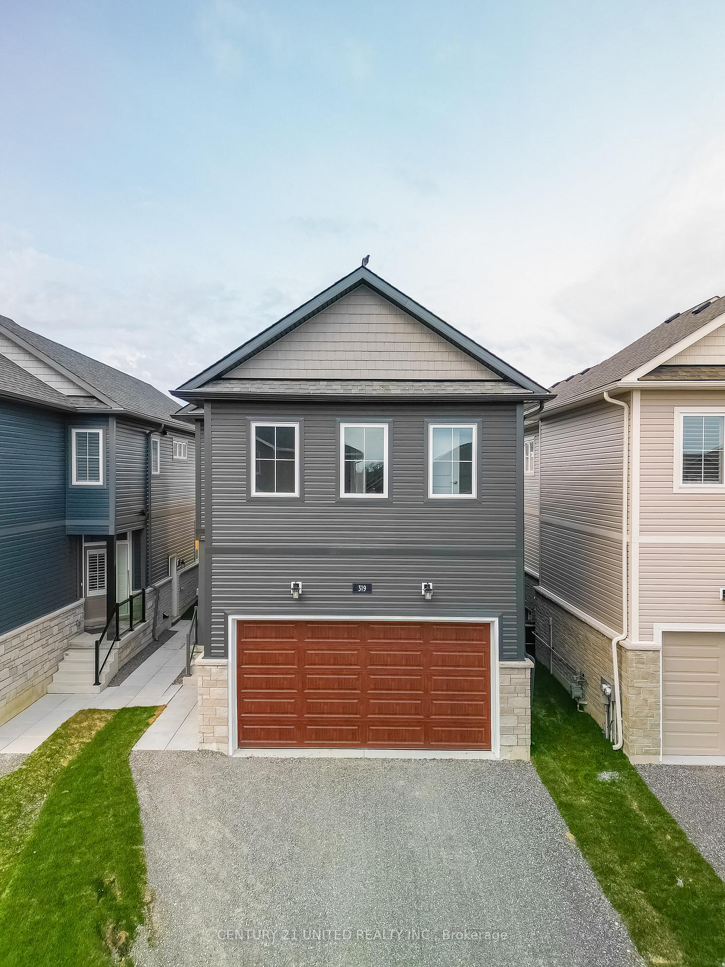 Front of 319 Mullighan Gardens