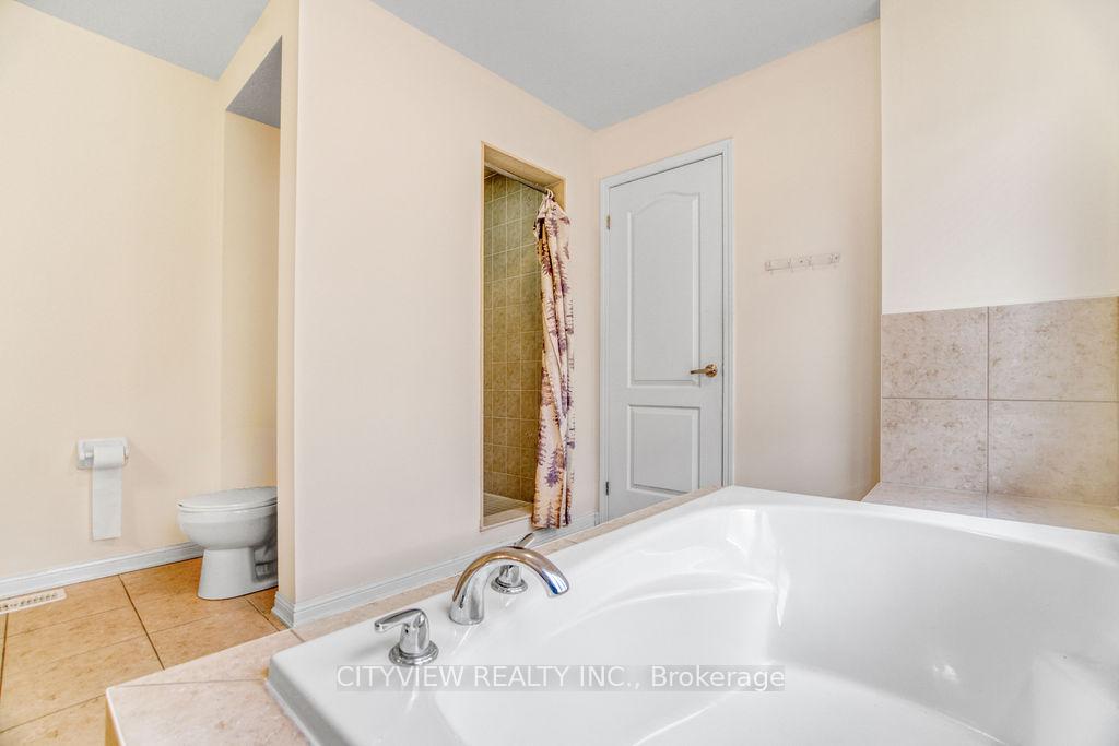 Photo 26 of 984 Dice Way E, Milton, Willmott — HOMEH