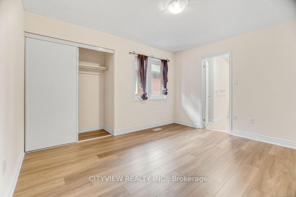 Photo 28 of 984 Dice Way E, Milton, Willmott — HOMEH