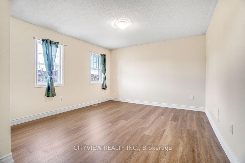 Photo 29 of 984 Dice Way E, Milton, Willmott — HOMEH
