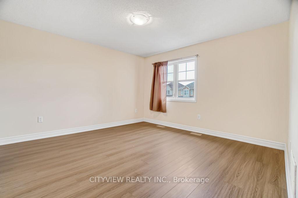 Photo 31 of 984 Dice Way E, Milton, Willmott — HOMEH