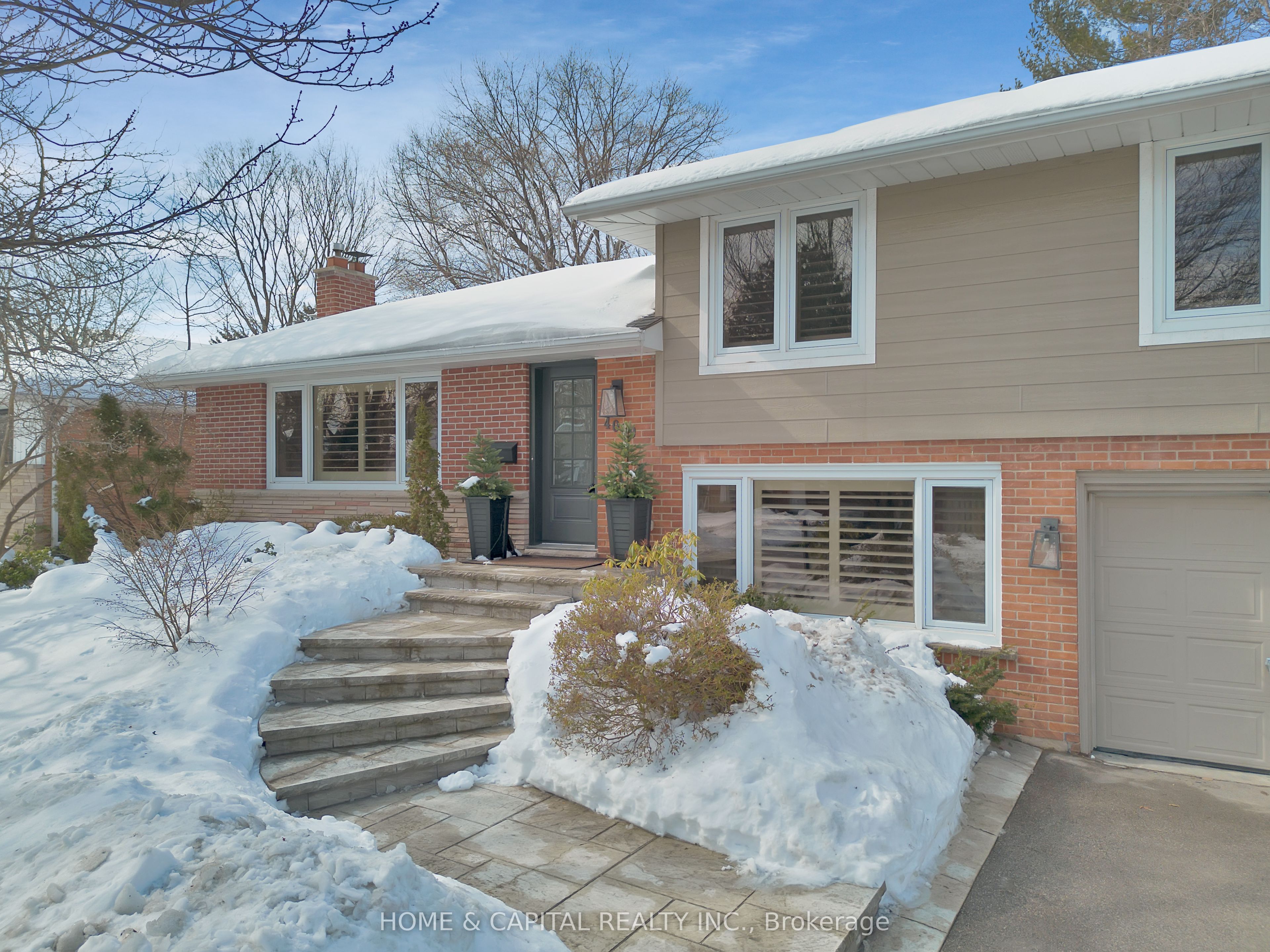 Photo 53 of 4069 Spruce Avenue, Burlington, Shoreacres — HOMEH