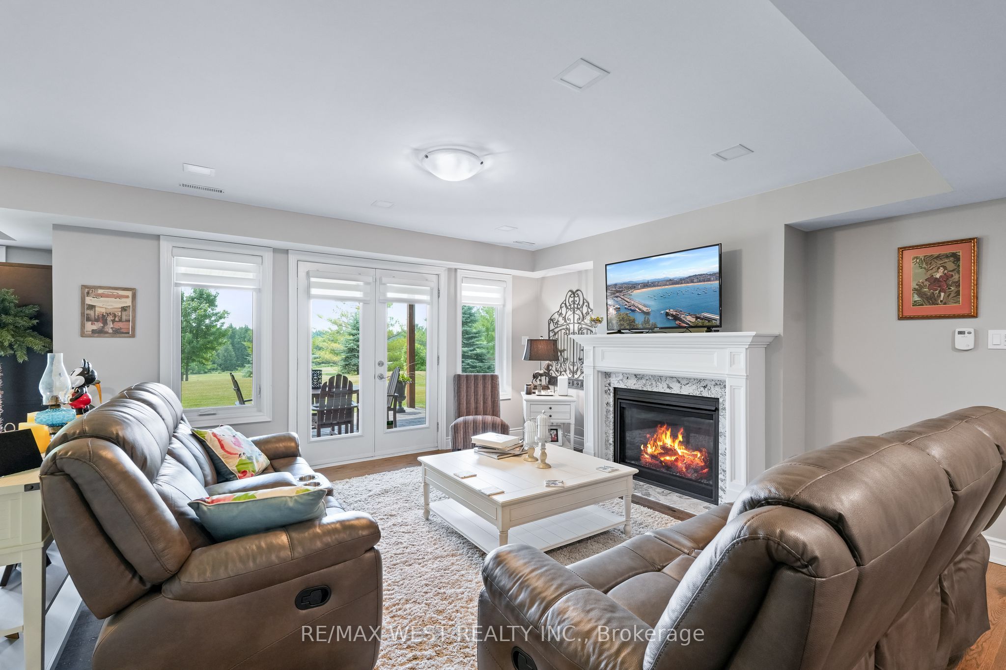 Photo 64 of Unit 29, 109 Ridge Way, New Tecumseth, Alliston — HOMEH