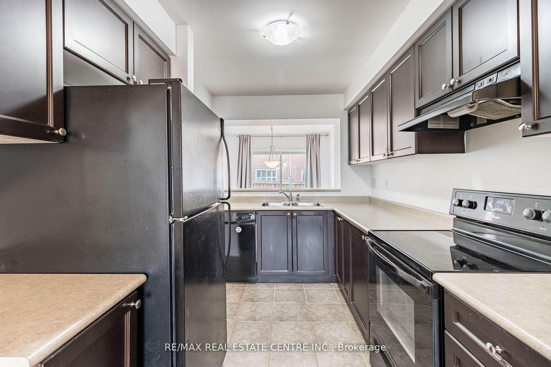 Photo 6 of 782 Johnson Heights, Milton, Coates — HOMEH