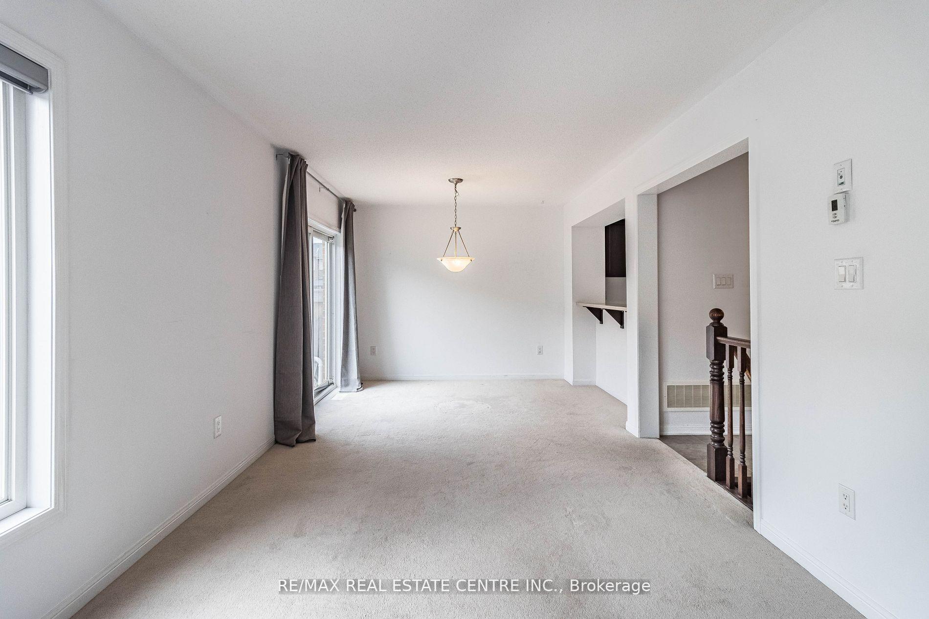 Photo 13 of 782 Johnson Heights, Milton, Coates — HOMEH