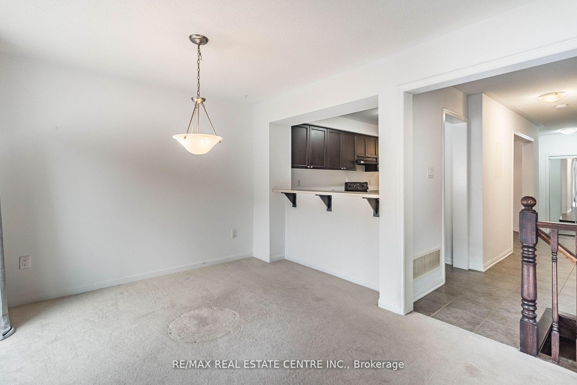 Photo 15 of 782 Johnson Heights, Milton, Coates — HOMEH