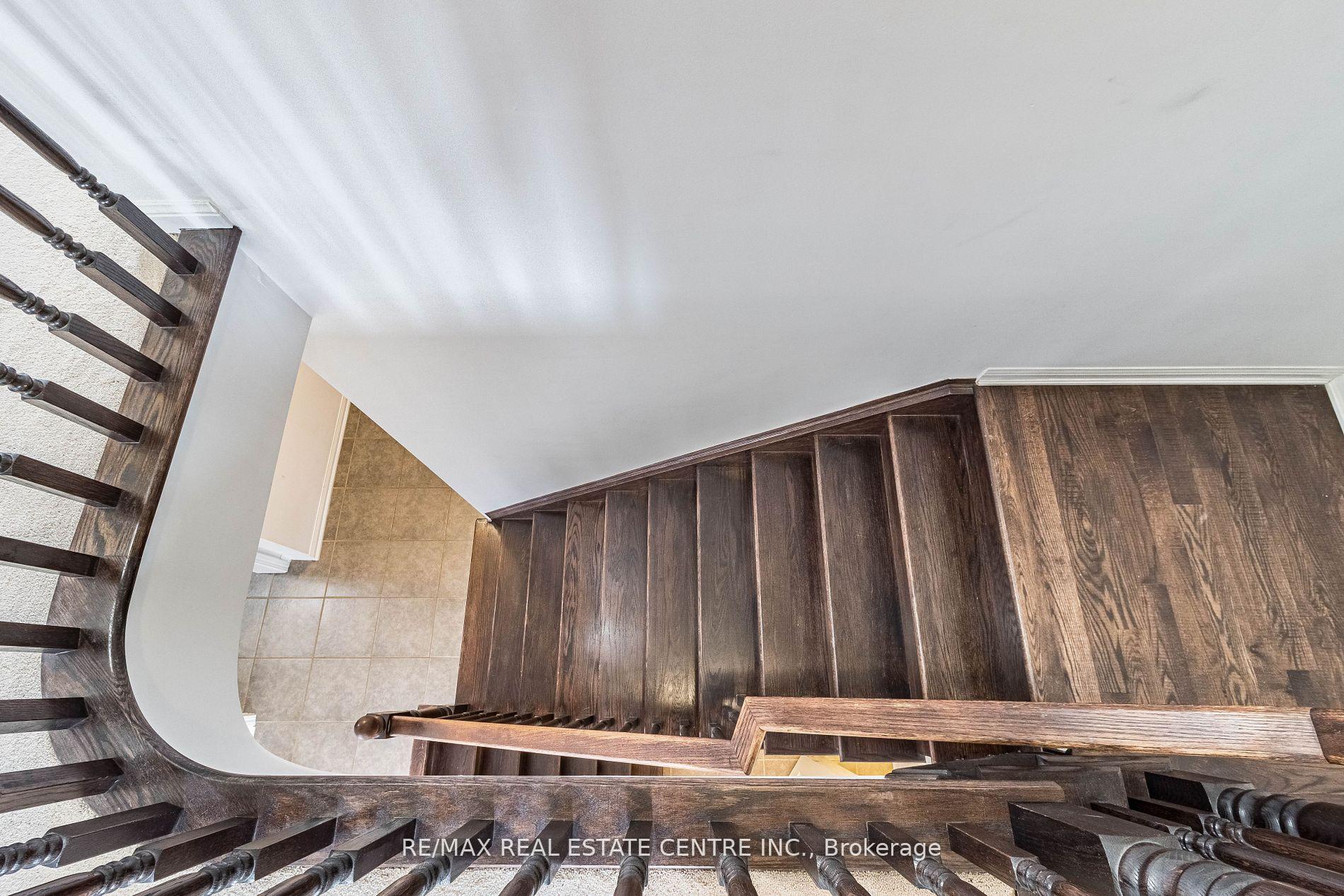Photo 18 of 782 Johnson Heights, Milton, Coates — HOMEH