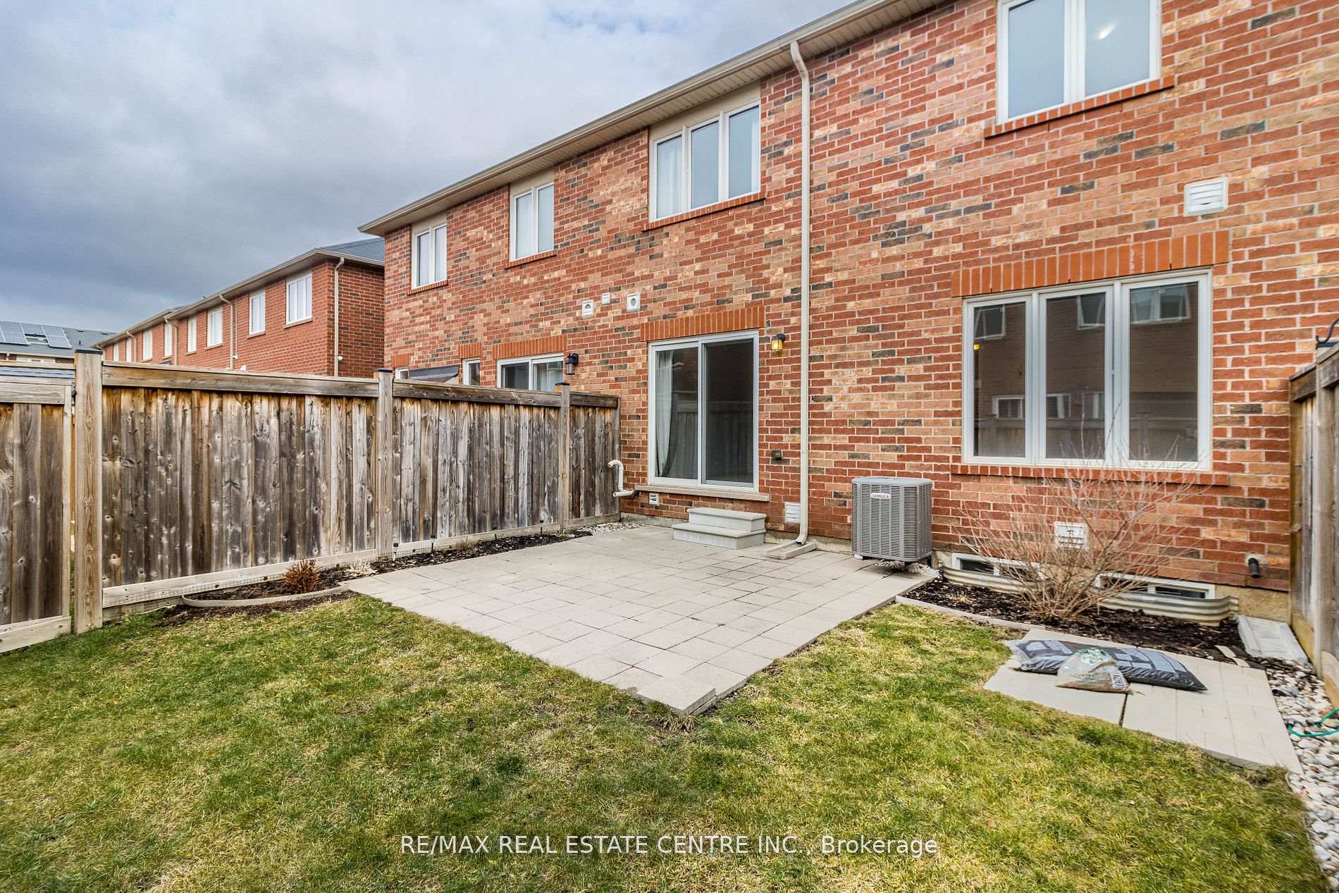 Photo 37 of 782 Johnson Heights, Milton, Coates — HOMEH
