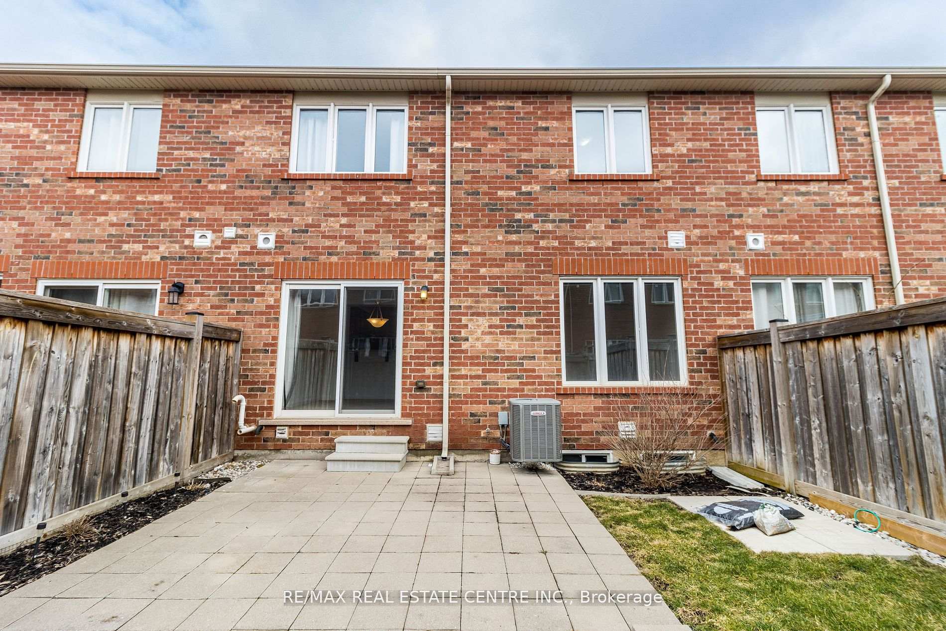 Photo 38 of 782 Johnson Heights, Milton, Coates — HOMEH