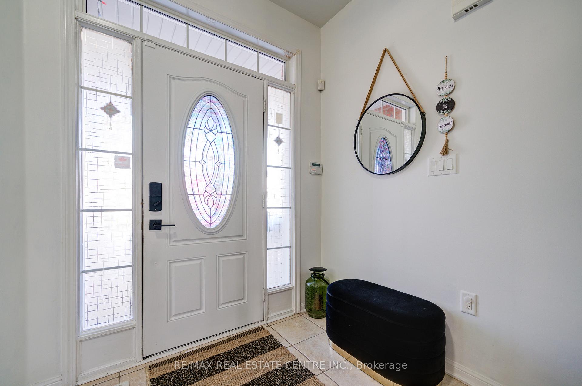 Photo 3 of Unit Upper, 732 Scott Boulevard, Milton, Harrison — HOMEH