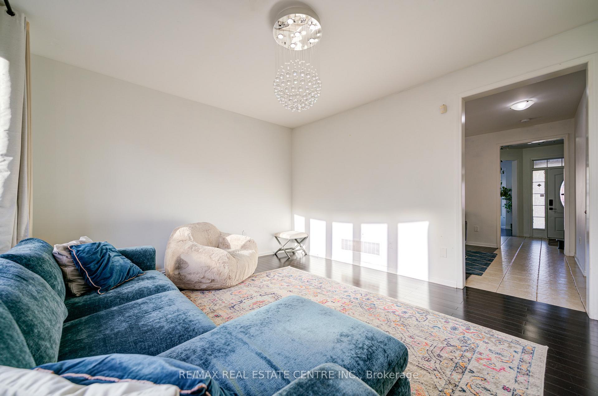 Photo 12 of Unit Upper, 732 Scott Boulevard, Milton, Harrison — HOMEH